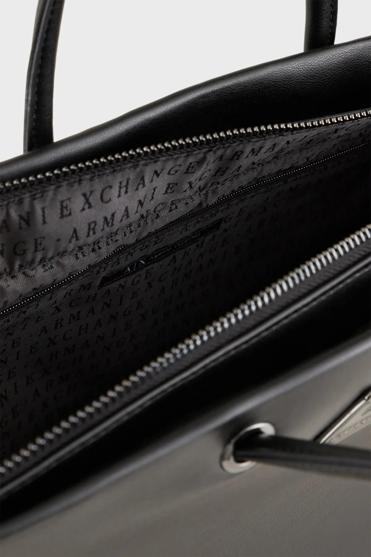 Armani Exchange Fermuarlı Çıkarılabilir Uzatma Askılı Bayan Çanta 942903 3R784 00020 SİYAH - 4