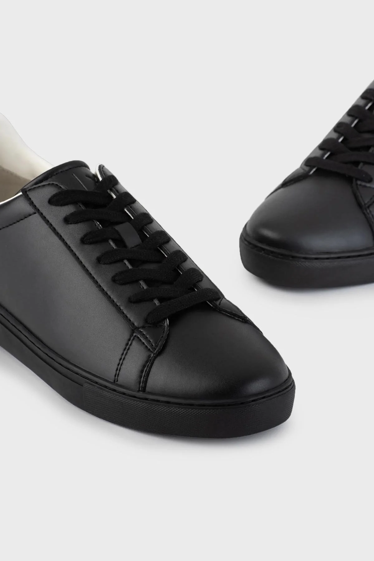 Armani Exchange Hakiki Deri Bağcıklı Spor Erkek Ayakkabı XUX001 XV093 K001 SİYAH - 4