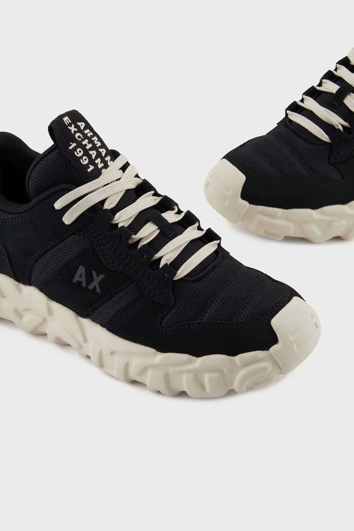Armani Exchange Hakiki Deri Logolu Kalın Taban Sneaker Erkek Ayakkabı XM001692 AF17369 UC001 SİYAH - 4