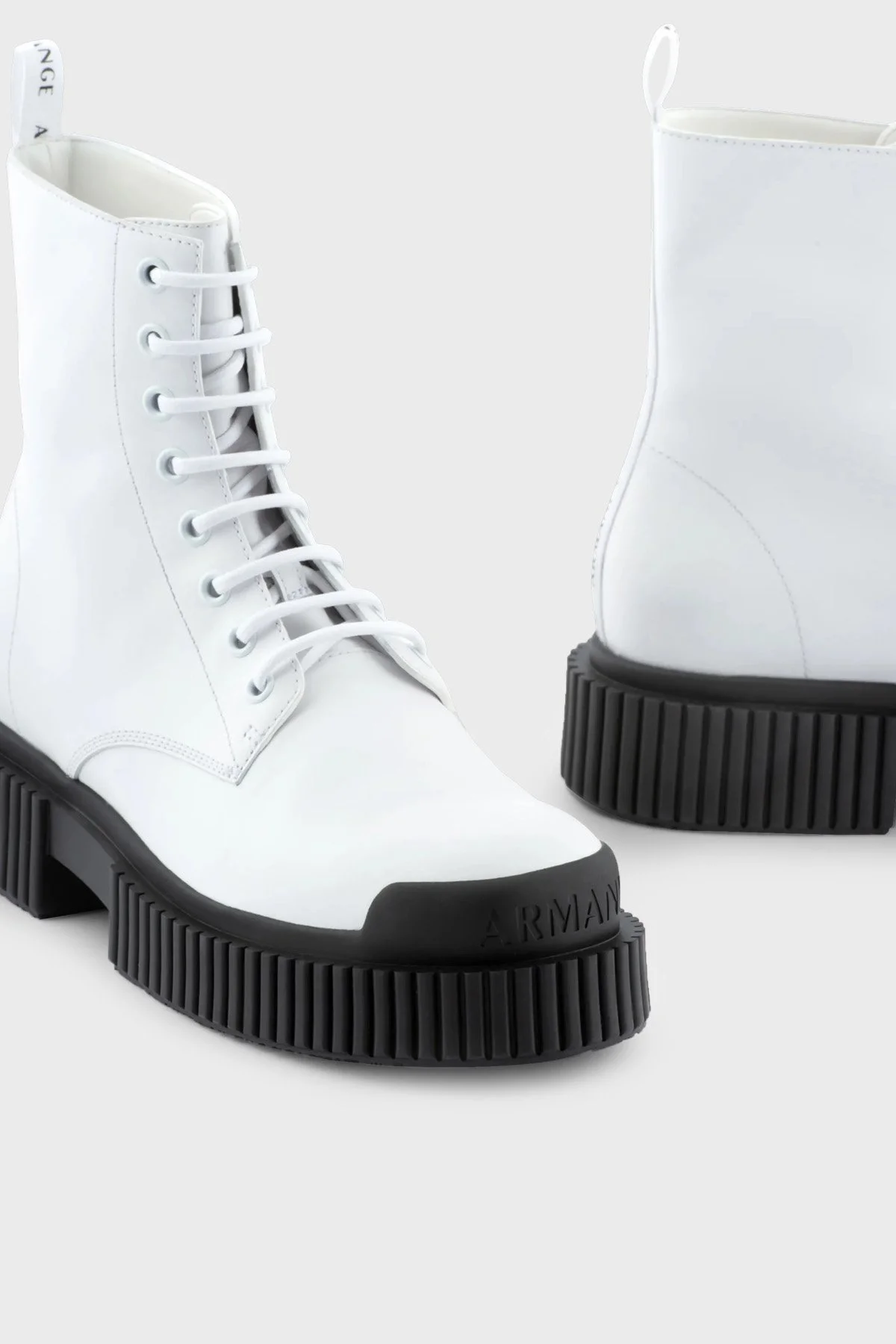 Armani Exchange Hakiki Deri Postal Bayan Bot XDM005 XV628 00001 BEYAZ - 4