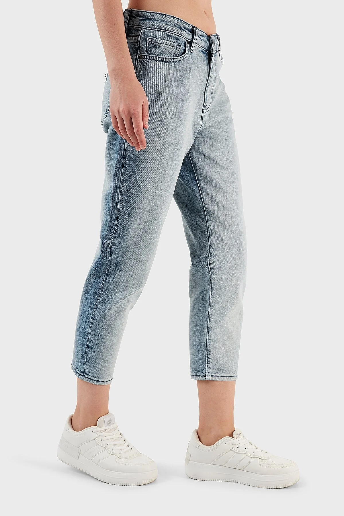 Armani Exchange J16 Pamuklu Boyfriend Kısa Paça Jeans Bayan Kot Pantolon 3RYJ16 Y1MUZ 1500 LACİVERT - 4