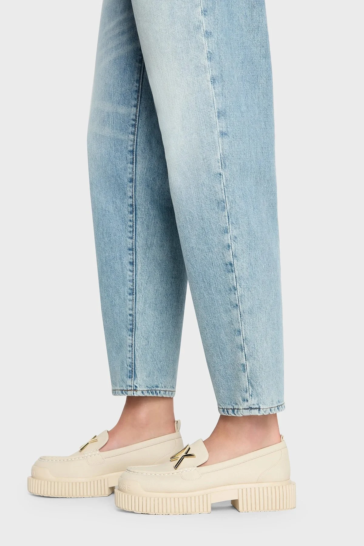 Armani Exchange J51 Tapered Fit Düz Paça Jeans Bayan Kot Pantolon 3DYJ51 Y27CZ 1500 MAVİ - 4