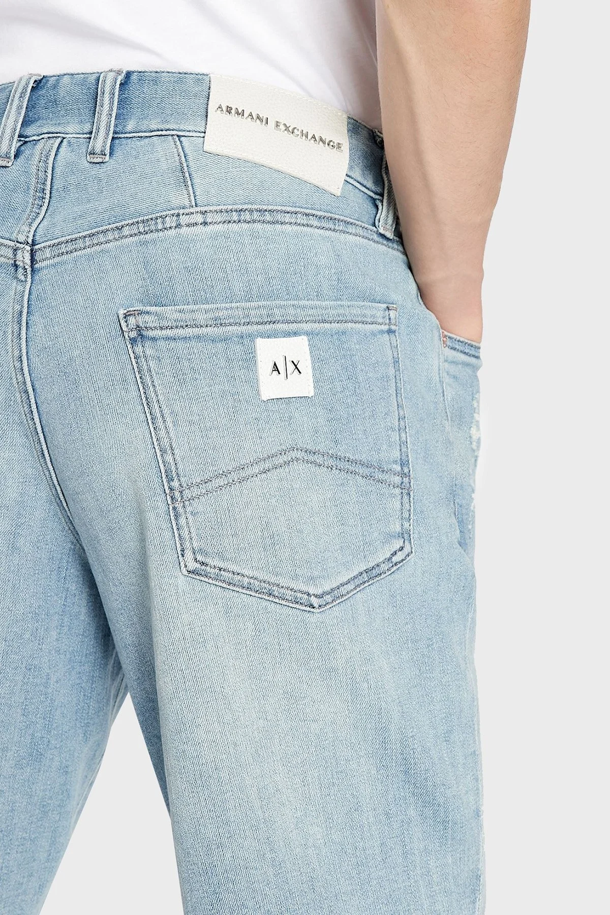 Armani Exchange J65 Streç Pamuklu Normal Bel Slim Fit Kot Erkek Short 3LZJ65 Z2G9Z 05EK AÇIK MAVİ - 4