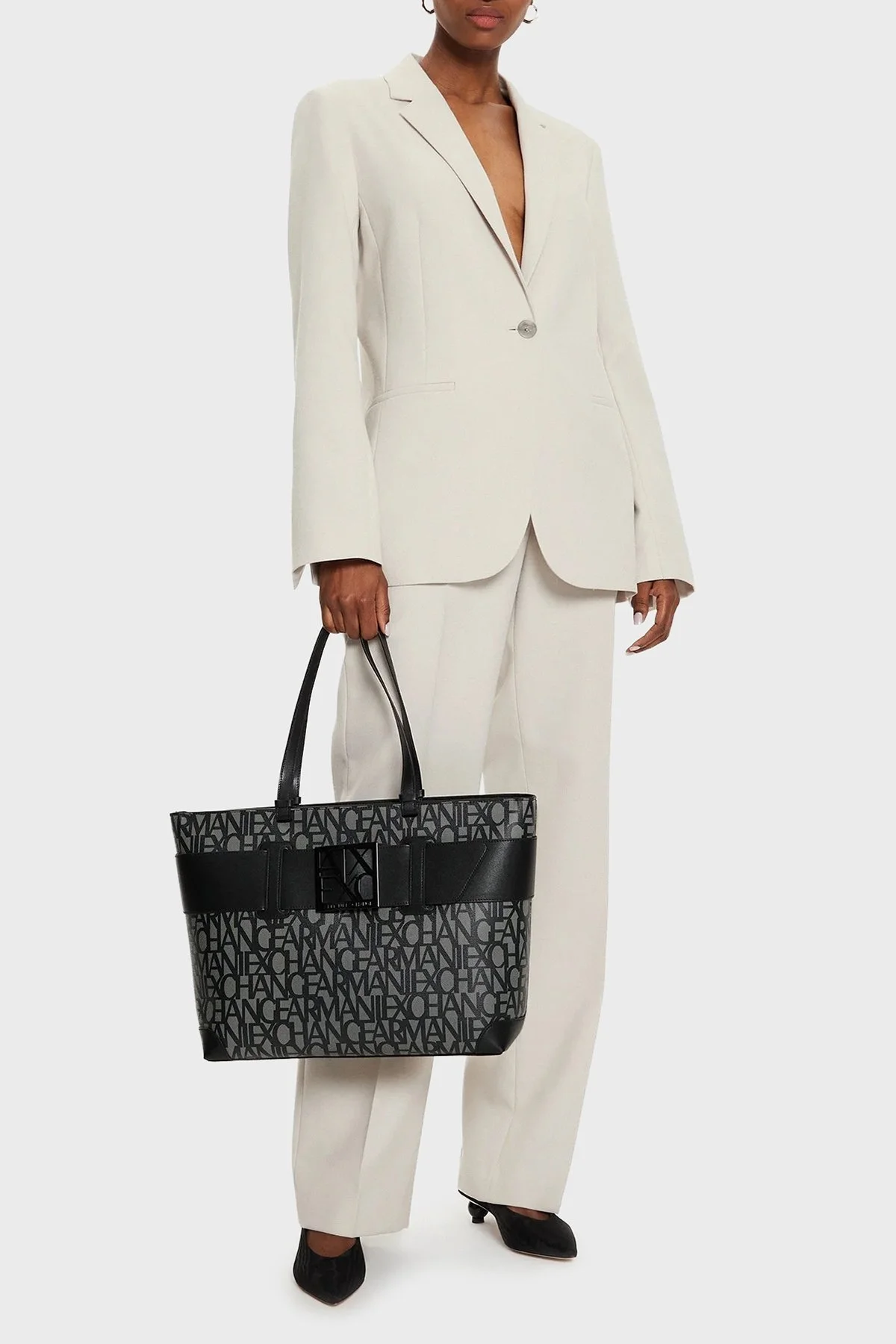 Armani Exchange Jakarlı Logo Baskılı Büyük Bayan Çanta 949127 3F742 00850 SİYAH - 7