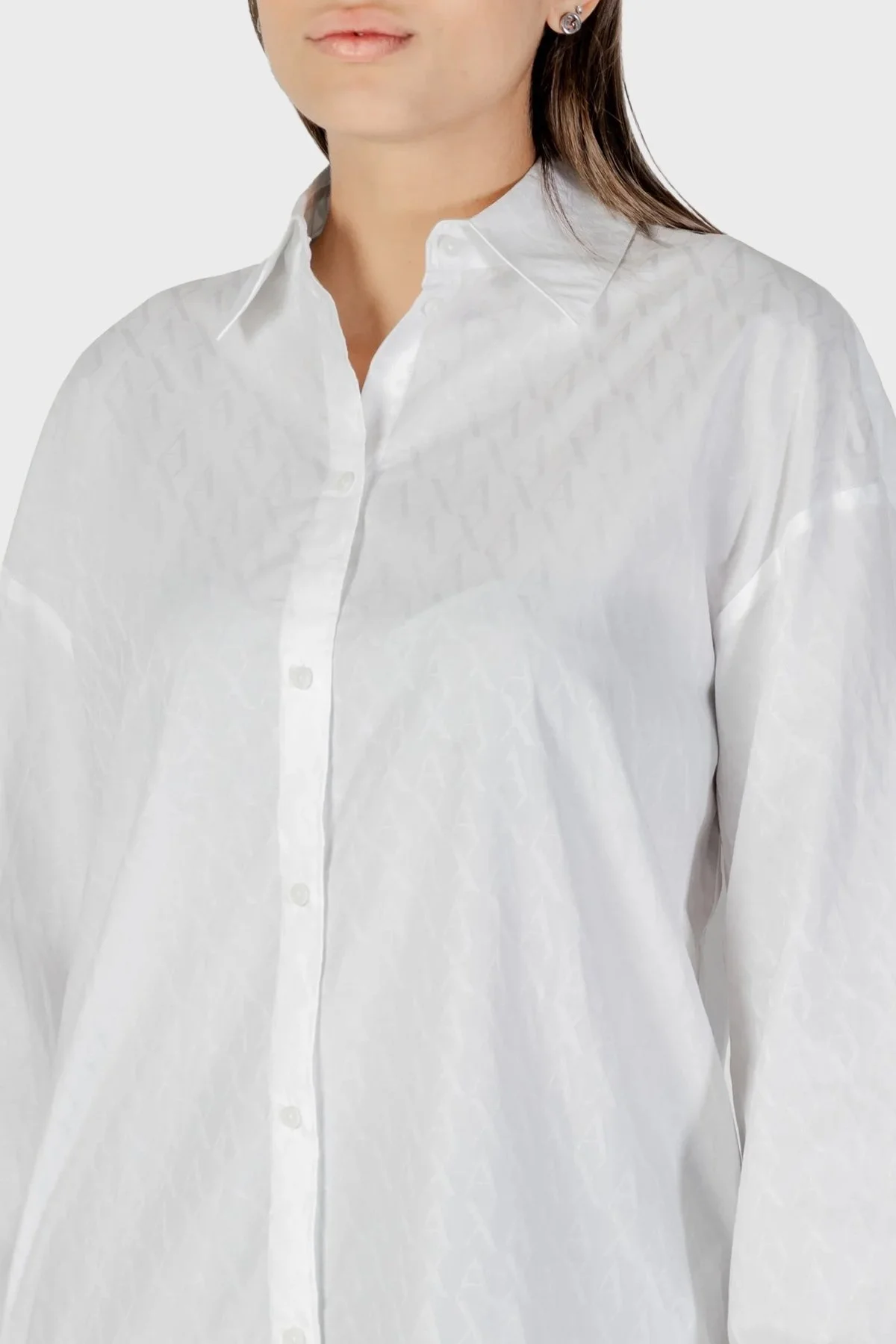 Armani Exchange Jakarlı Logo Baskılı Pamuklu Regular Fit Kent Yaka Bayan Gömlek XW001424 AF16631 U0002 BEYAZ - 4