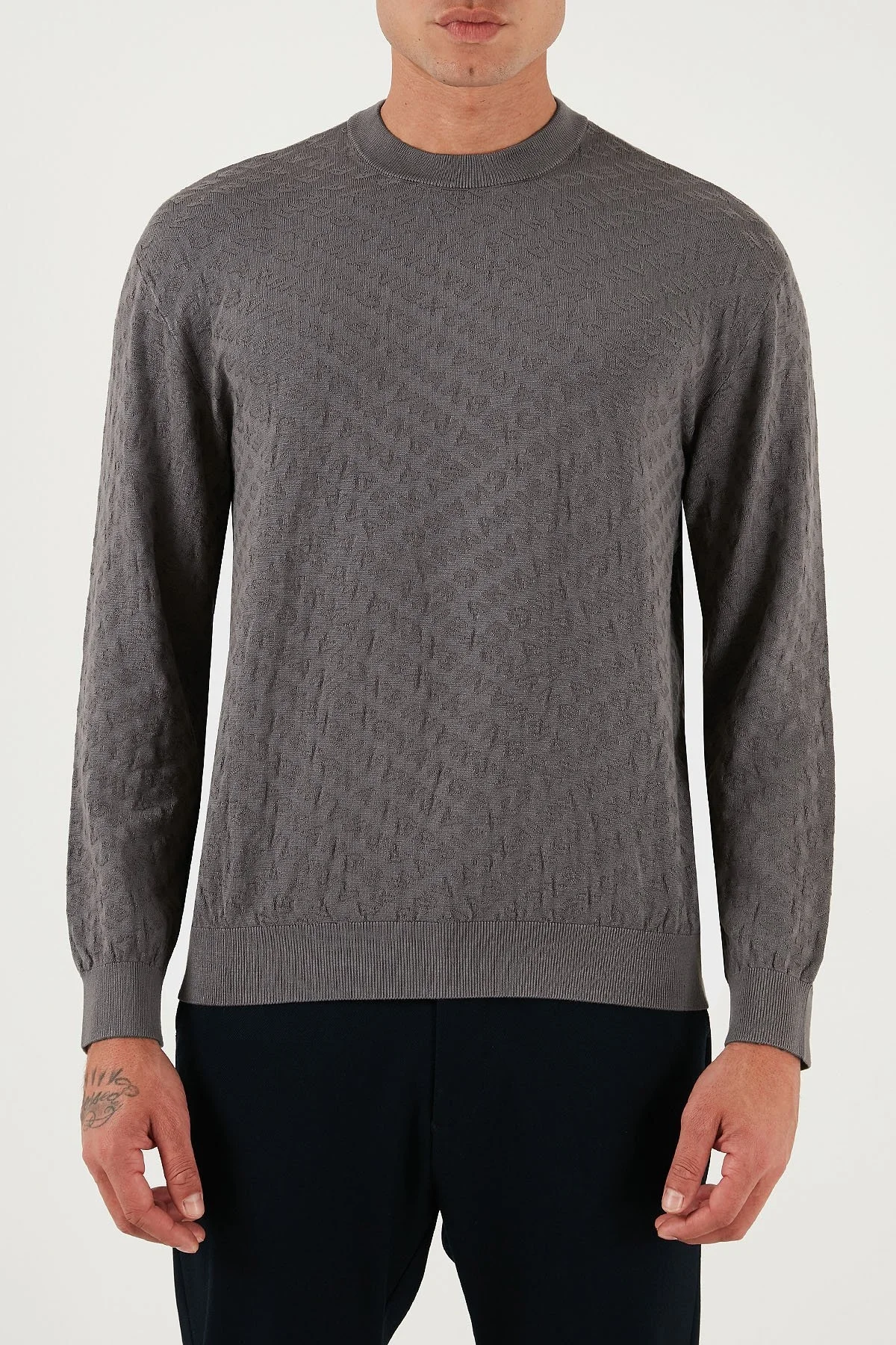 Armani Exchange Jakarlı Logo Baskılı Regular Fit Bisiklet Yaka Erkek Kazak XM001316 AF10454 U8092 KOYU GRİ - 3