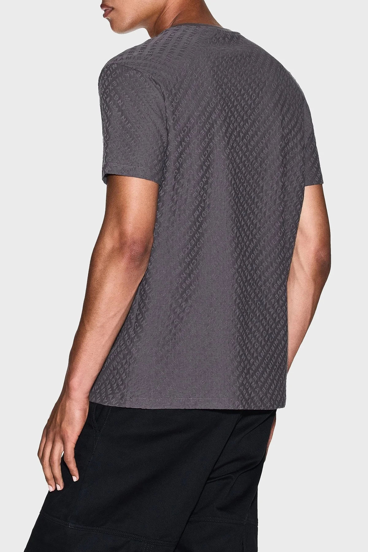 Armani Exchange Jakarlı Tamamı Logolu Pamuklu Regular Fit Bisiklet Yaka Erkek T Shirt XM001431 AF10337 F8039 ANTRASİT - 3