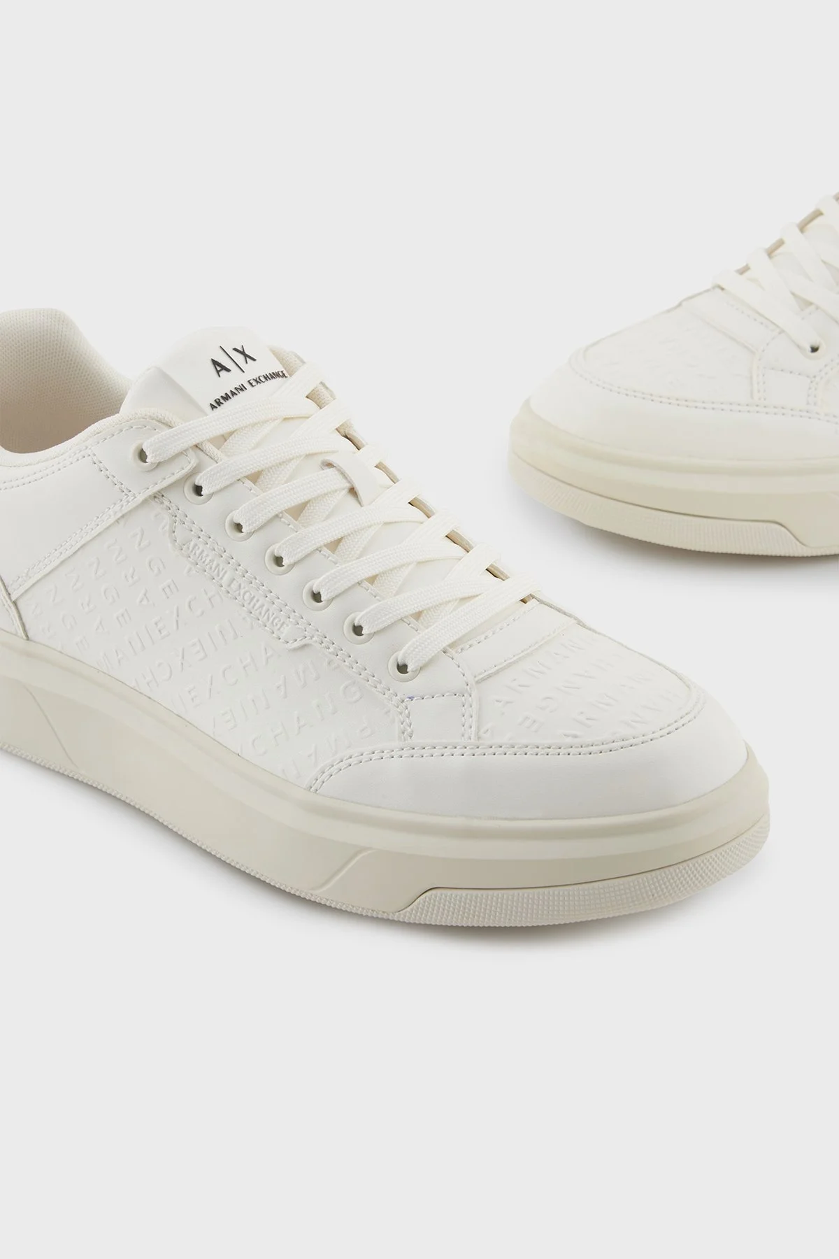 Armani Exchange Kabartma Logolu Sneaker Erkek Ayakkabı XM001722 AF17537 U0011 BEYAZ - 4