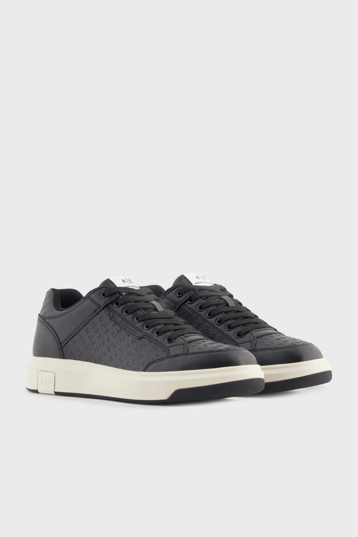 Armani Exchange Kabartma Logolu Sneaker Erkek Ayakkabı XM001722 AF17537 UC001 SİYAH - 2