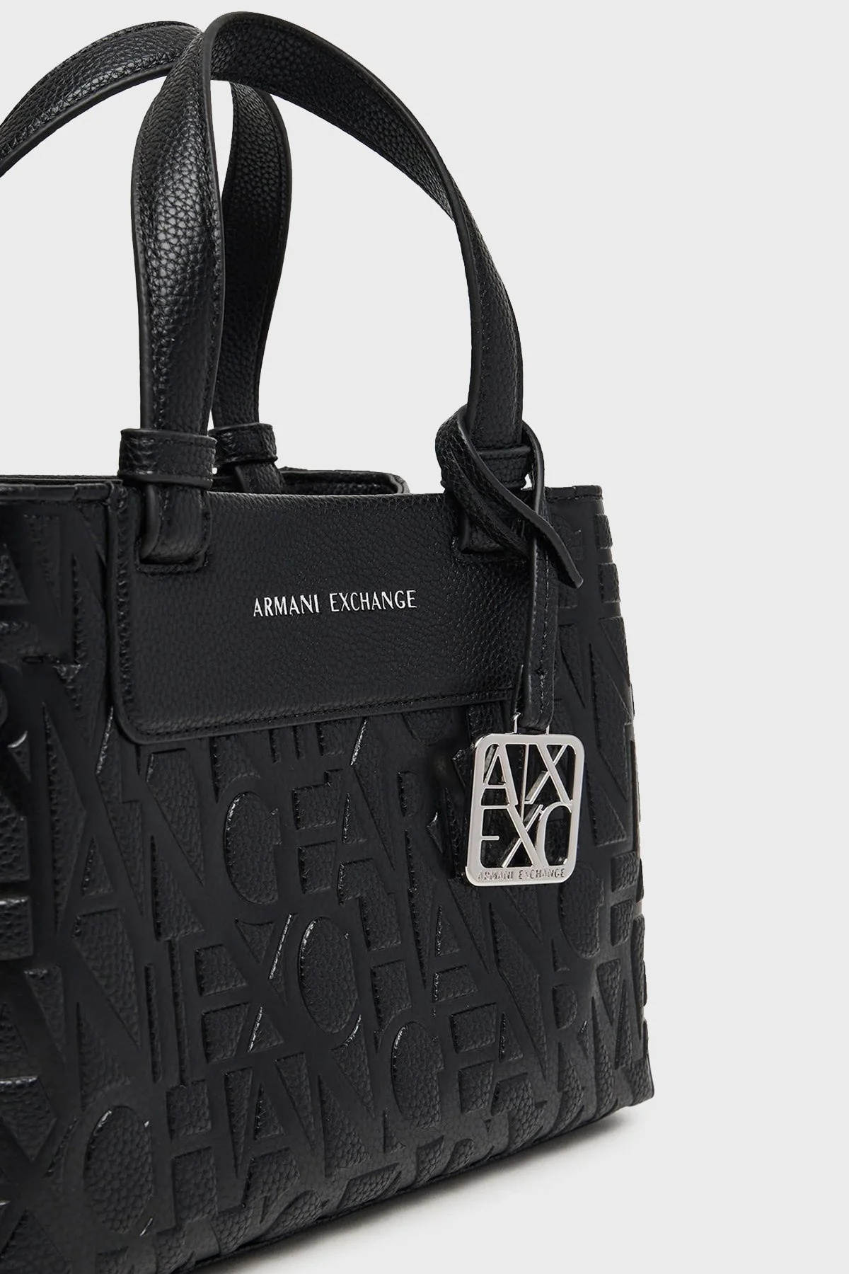 Armani Exchange Kabartmalı Logo Baskılı Çıkarılabilir Askılı Small Bayan Çanta XW001576 AF15774 UC001 SİYAH - 6