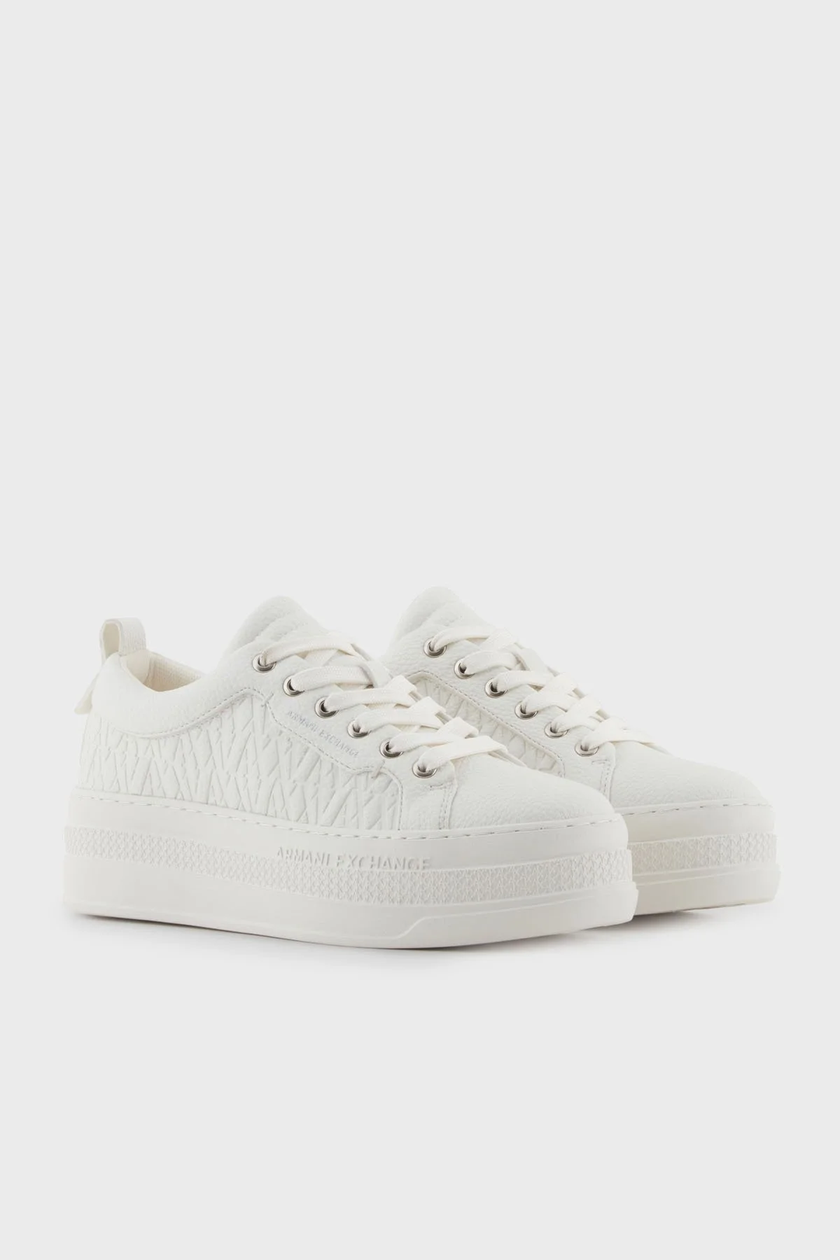 Armani Exchange Kabartmalı Logolu Platform Taban Sneaker Bayan Ayakkabı XW001630 AF17351 U0011 BEYAZ - 2