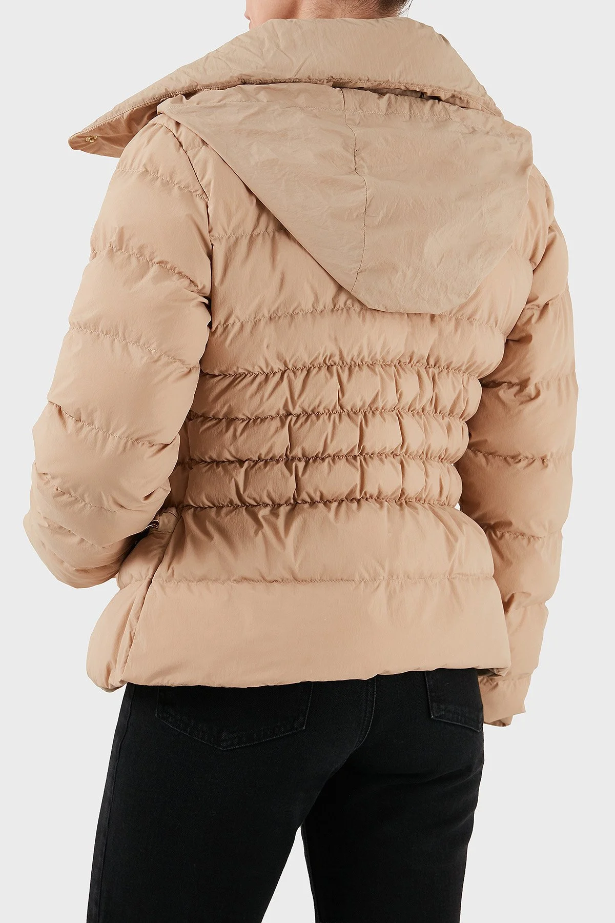 Armani Exchange Kapitoneli Regular Fit Dik Yaka Düğmeli Bayan Mont XW000653 AF15984 U1051 KUM - 2