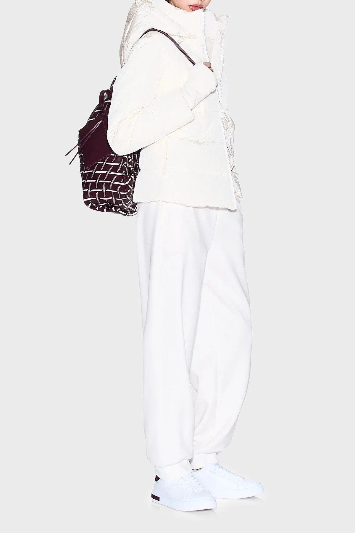 Armani Exchange Kapitoneli Regular Fit Kapüşonlu Bayan Mont XW000650 AF16207 U1003 EKRU - 2