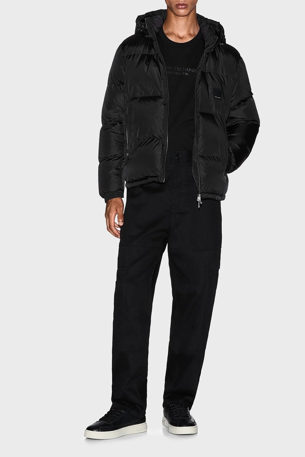 Armani Exchange Kuş Tüyü Dolgulu Çıkarılabilir Kapüşonlu Şişme Erkek Mont XM000348 AF12286 UC001 SİYAH - 2