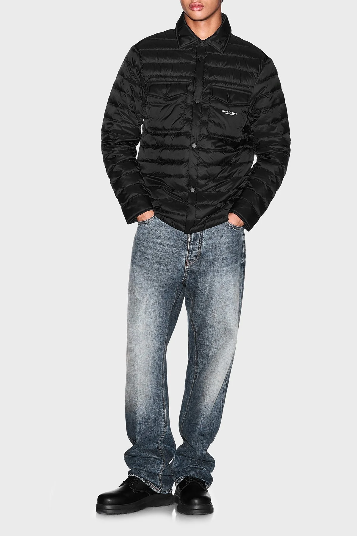 Armani Exchange Kuş Tüyü Dolgulu Klasik Yaka Kapitoneli Erkek Mont XM003317 AF16927 UC001 Siyah - 2