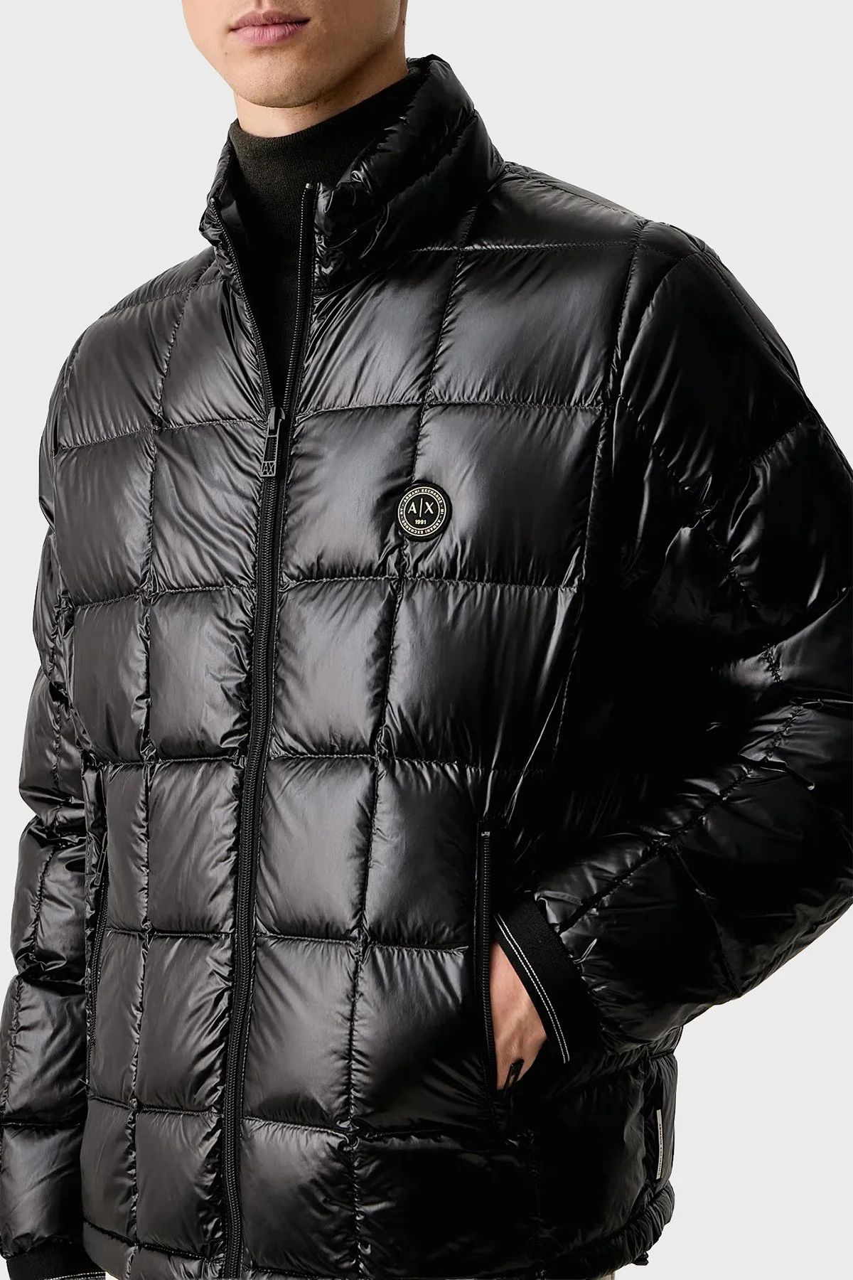 Armani Exchange Kuş Tüyü Dolgulu Regular Fit Dik Yaka Erkek Mont XM003474 AF23755 UC001 Siyah - 4