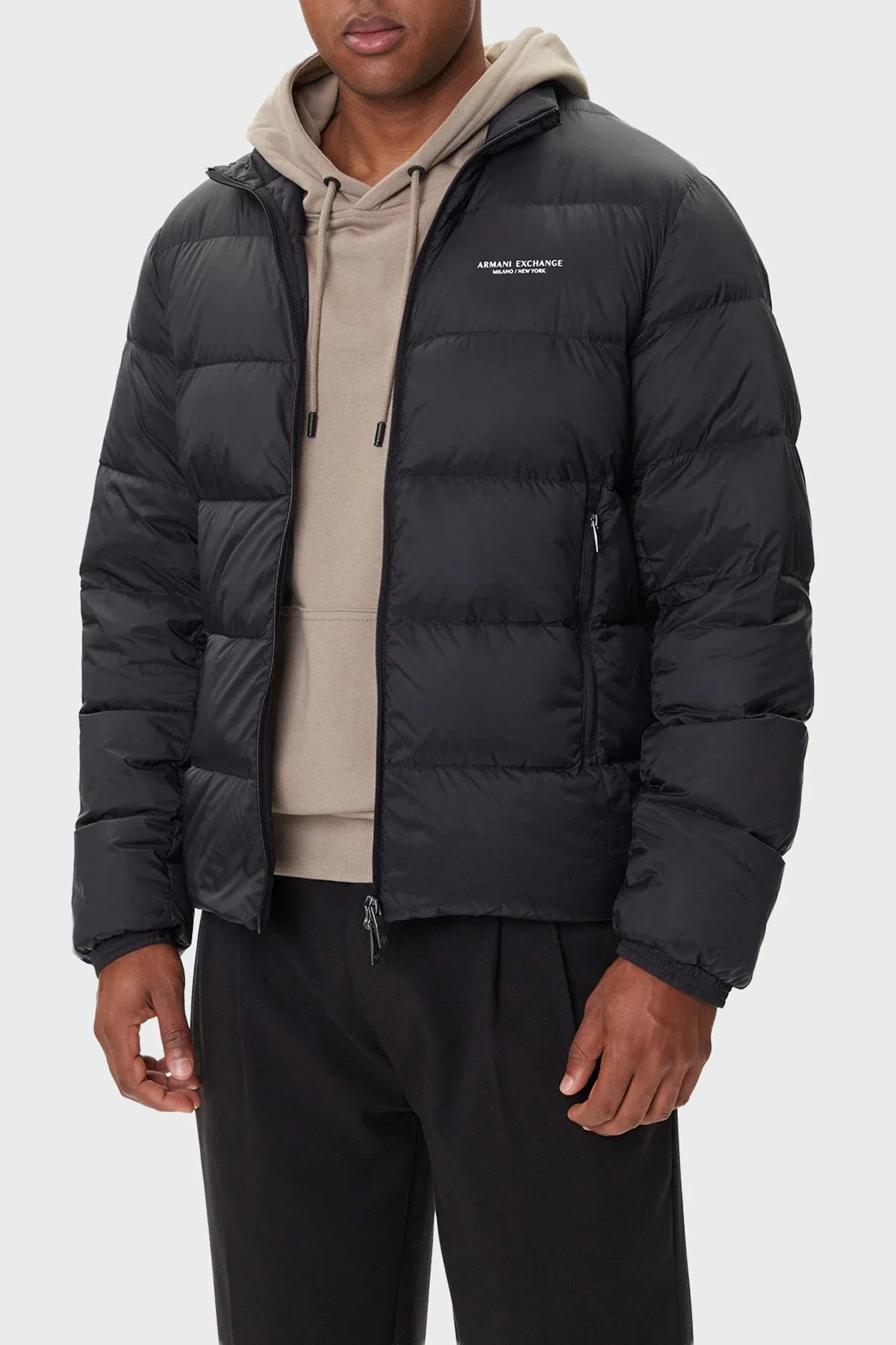 Armani Exchange Kuş Tüyü Dolgulu Regular Fit Dik Yaka Şişme Erkek Mont XM001575 AF16927 UC001 SİYAH - 1