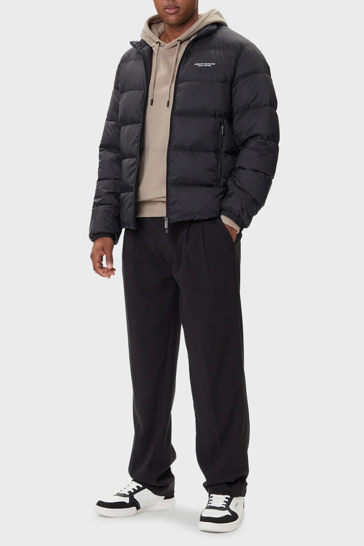 Armani Exchange Kuş Tüyü Dolgulu Regular Fit Dik Yaka Şişme Erkek Mont XM001575 AF16927 UC001 SİYAH - 2