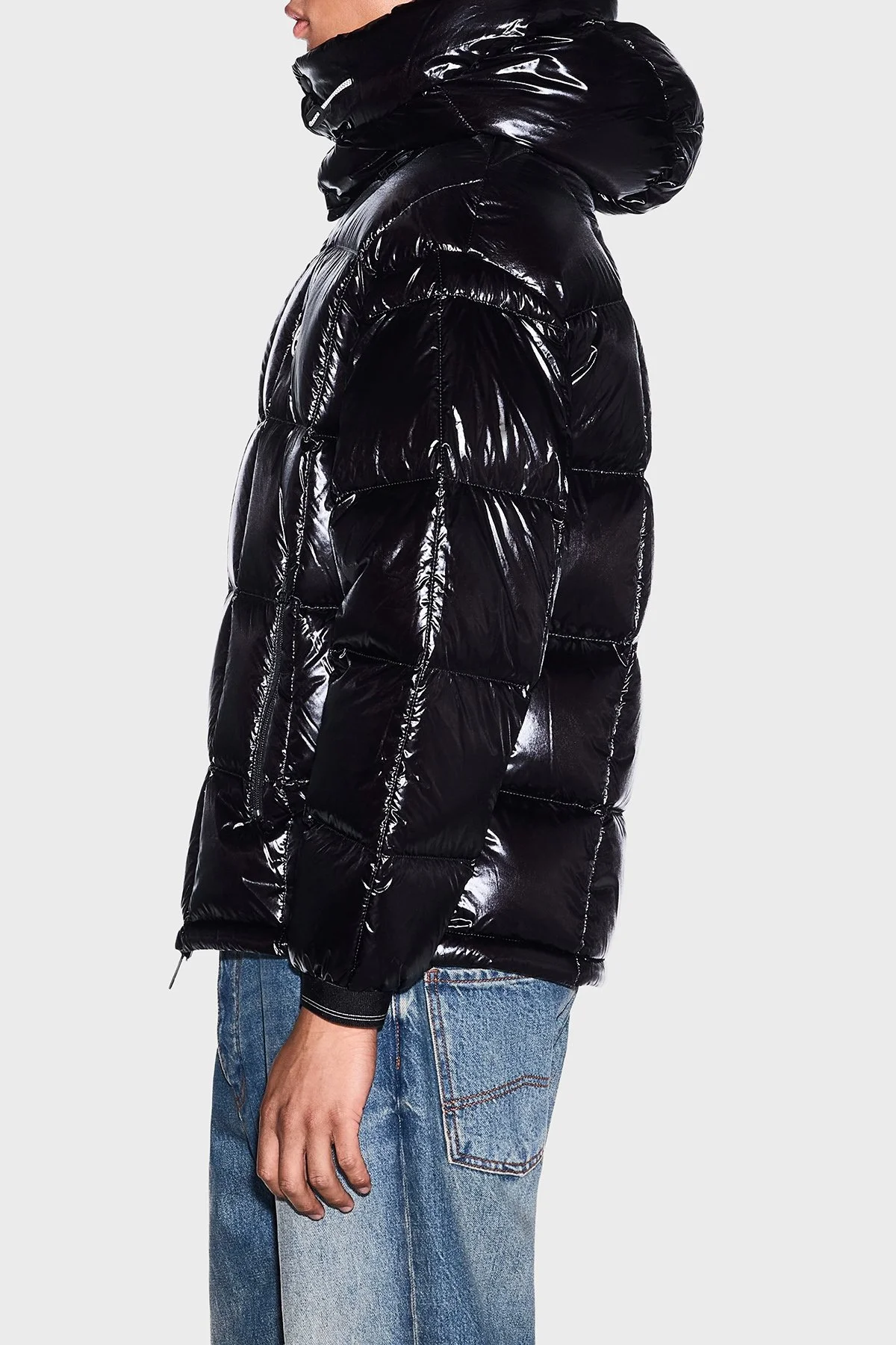 Armani Exchange Kuş Tüyü Dolgulu Su Geçirmez Şişme Erkek Mont XM003344 AF23755 UC001 Siyah - 4