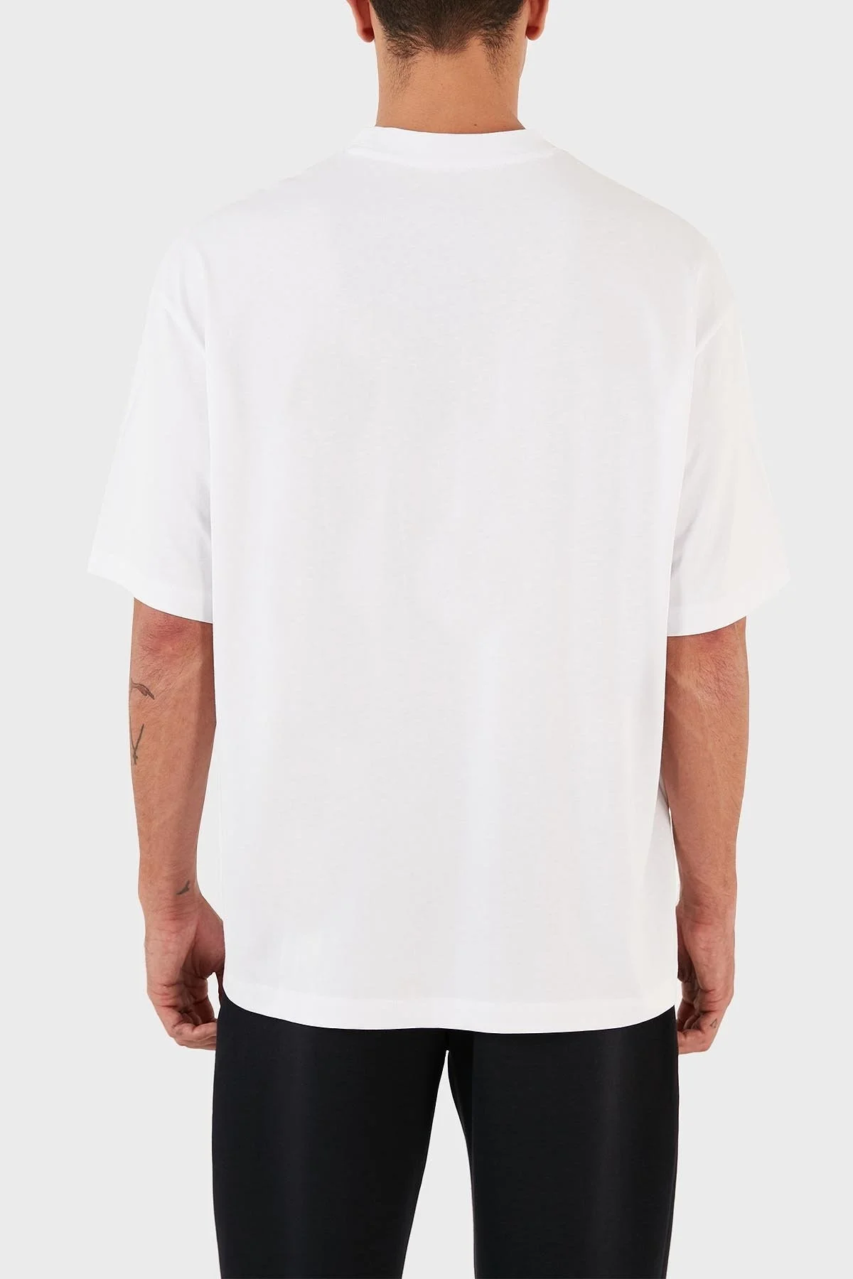 Armani Exchange Logo Baskılı Bisiklet Yaka % 100 Pamuk Relaxed Fit Erkek T Shirt 6RZTLD ZJ9JZ 91AG BEYAZ - 9