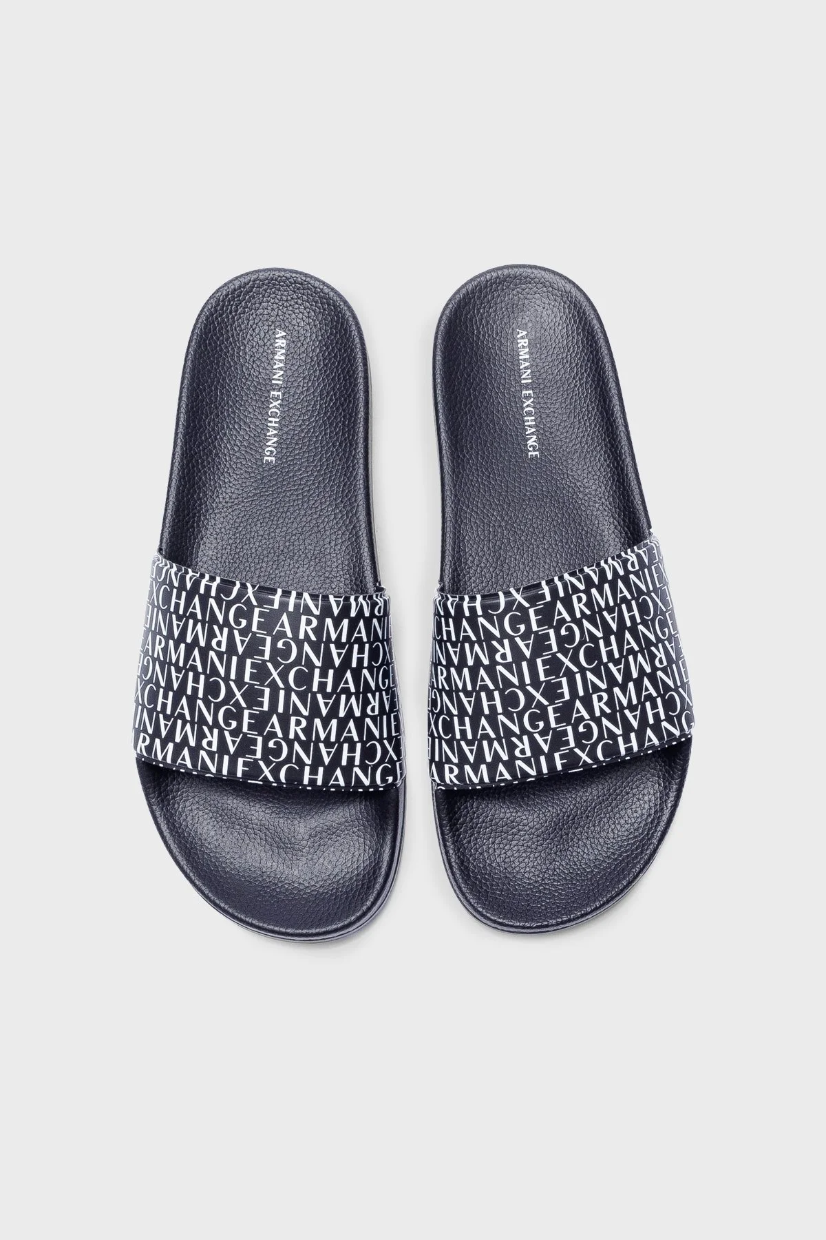 Armani Exchange Logo Baskılı Düz Erkek Terlik XUP004 XV679 S519 LACİVERT - 2