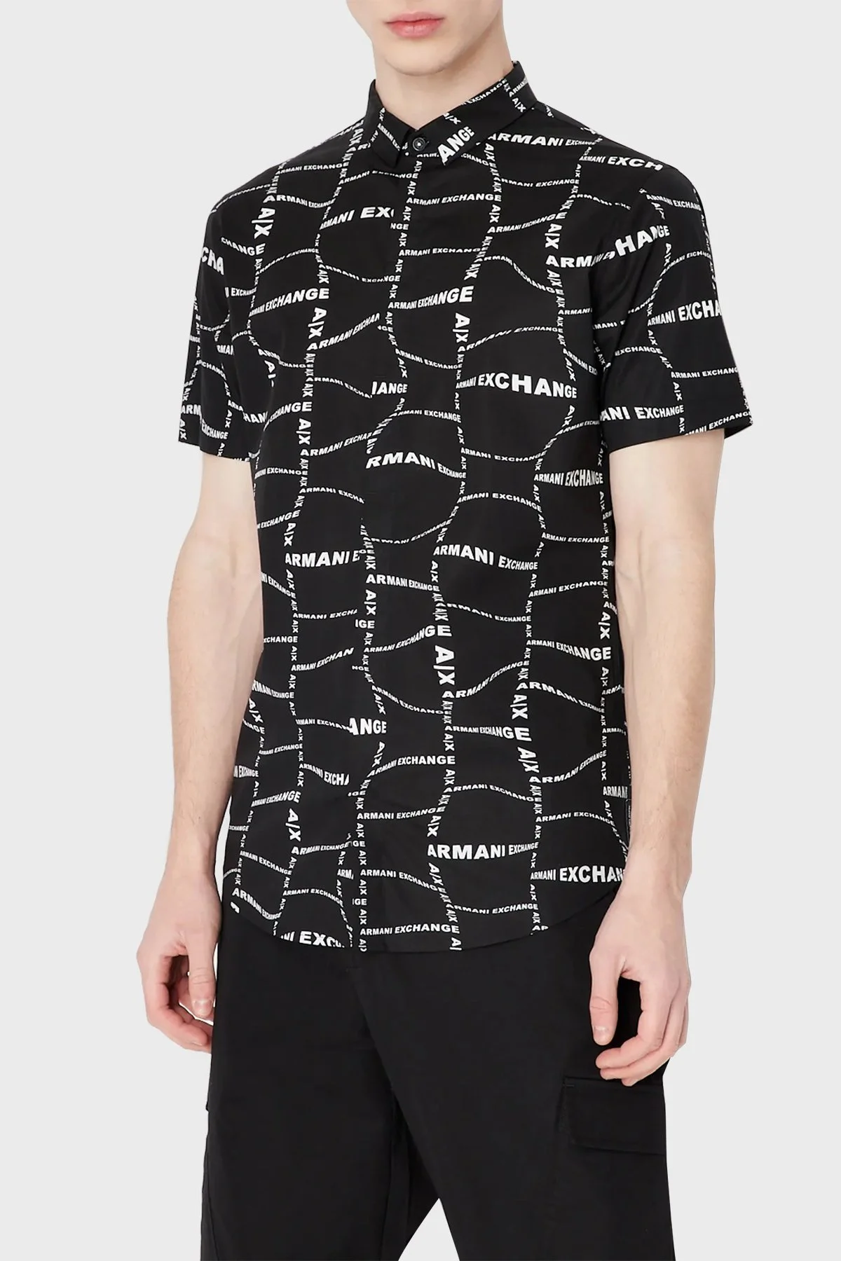 Armani Exchange Logo Baskılı Kısa Kollu Pamuklu Slim Fit Erkek Gömlek 3RZC04 ZNEAZ 02EC SİYAH - 1
