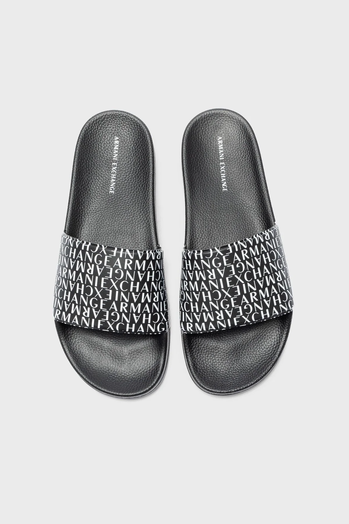 Armani Exchange Logo Baskılı Sentetik Erkek Terlik XUP004 XV679 S526 SİYAH - 4