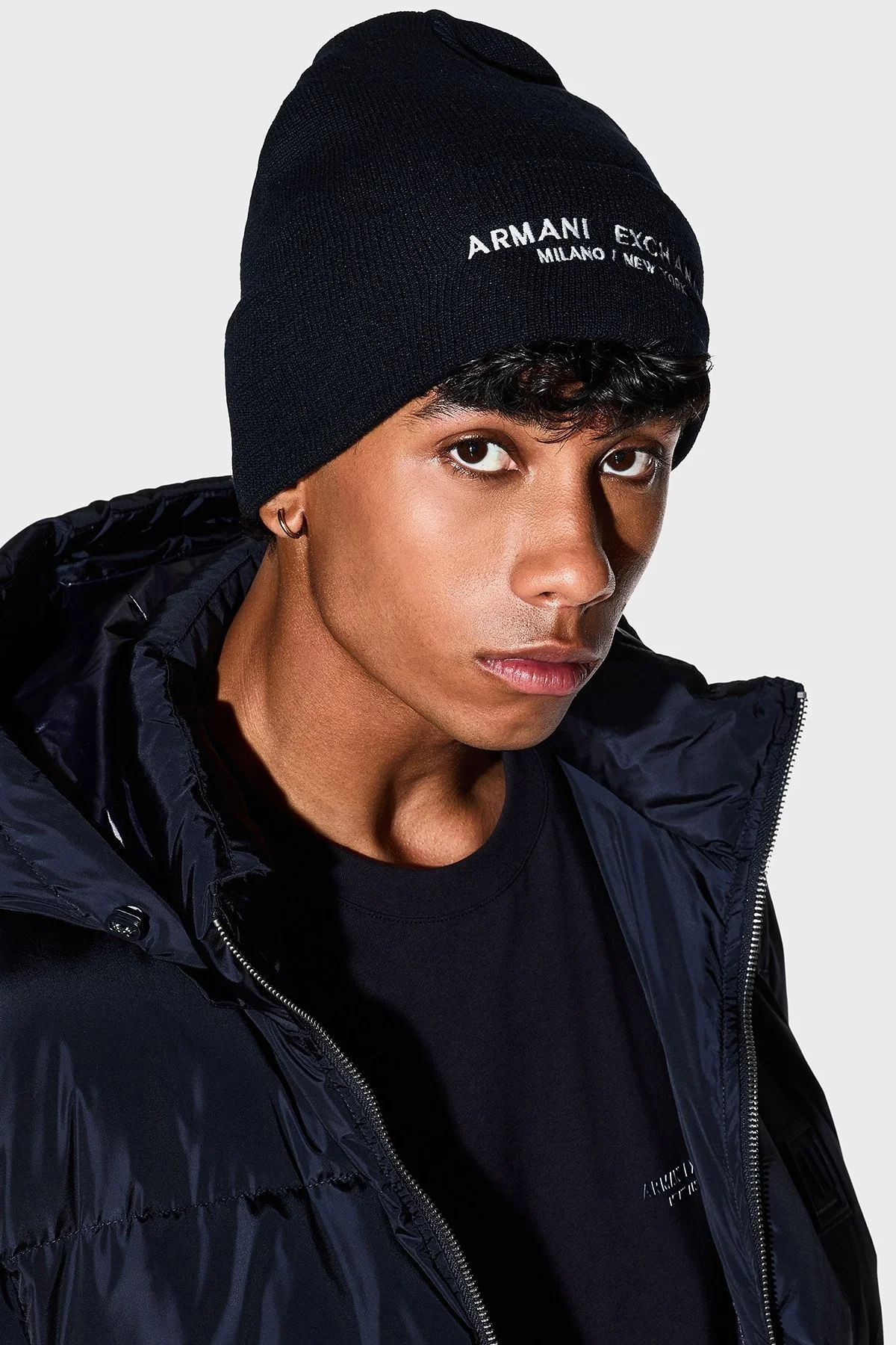 Armani Exchange Logo İşlemeli Erkek Bere XM001637 AF16950 UB101 LACİVERT - 2