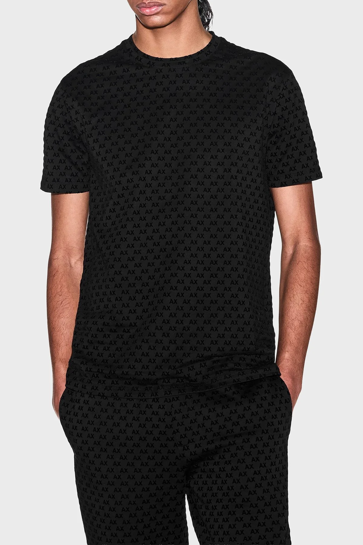 Armani Exchange Logolu % 100 Pamuk Bisiklet Yaka Erkek T Shirt XM003079 AF10356 UC001 Siyah - 1
