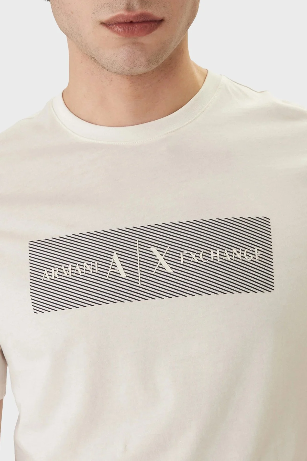 Armani Exchange Logolu % 100 Pamuk Regular Fit Bisiklet Yaka Erkek T Shirt XM002472 AF10356 U1074 KREM - 4