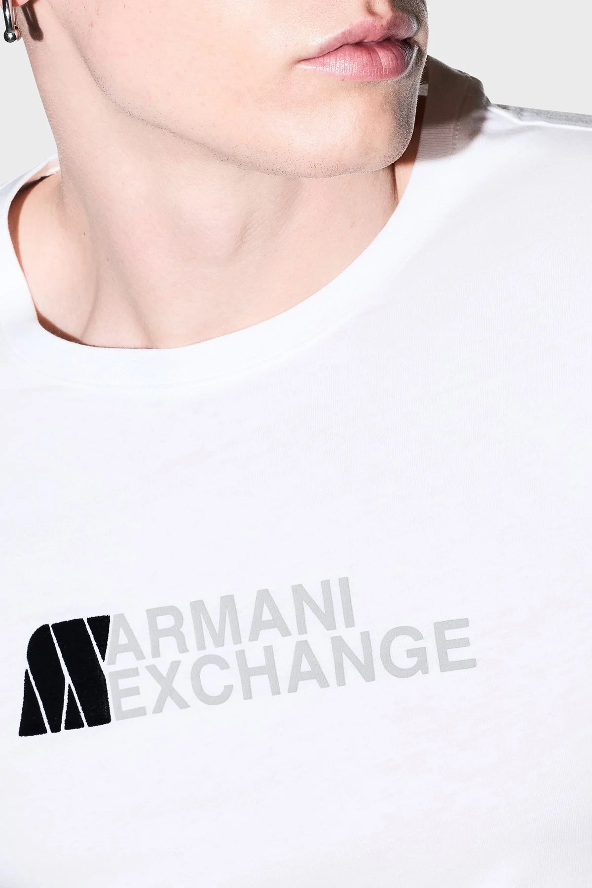 Armani Exchange Logolu % 100 Pamuk Slim Fit Bisiklet Yaka Erkek T Shirt XM003094 AF21323 U0009 Beyaz - 4