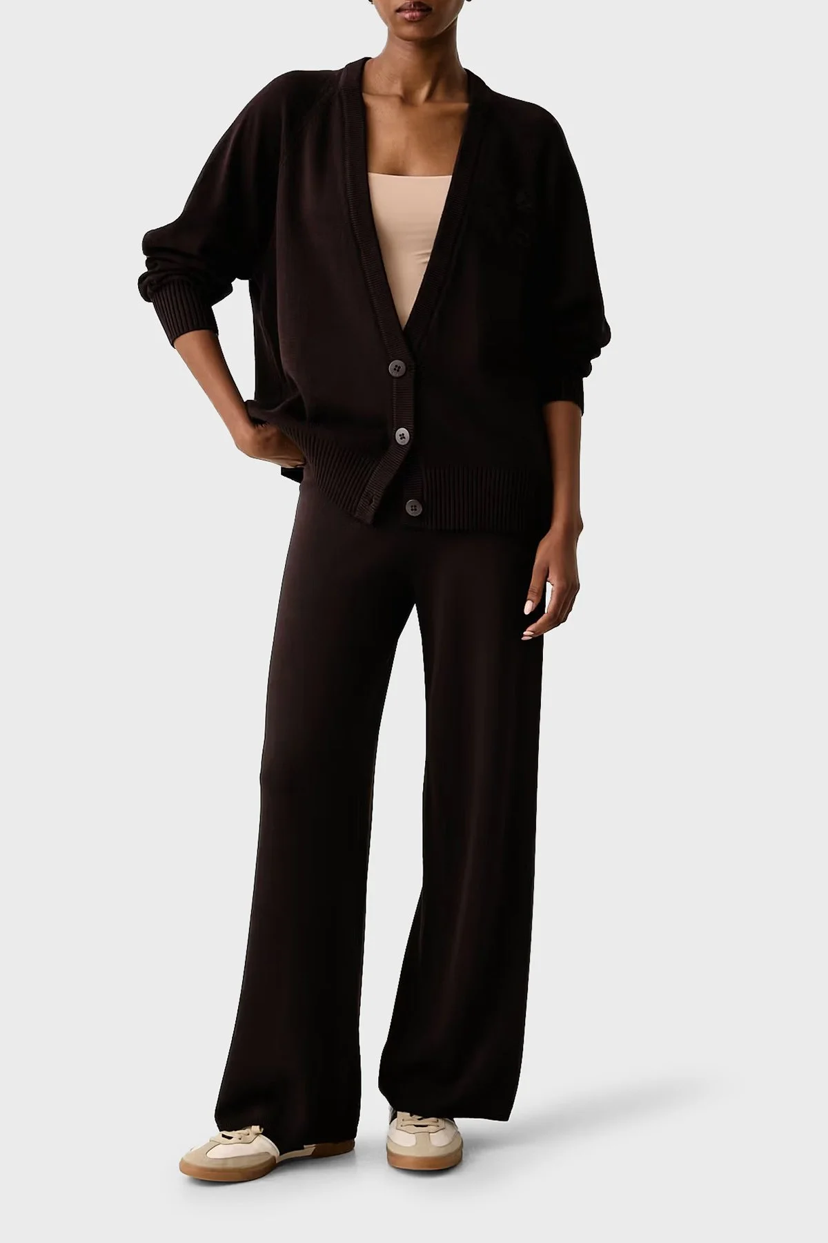 Armani Exchange Logolu % 100 Pamuk V Yaka Düğmeli Kadın Hırka XW002878 AF16552 U6032 Kahve - 2