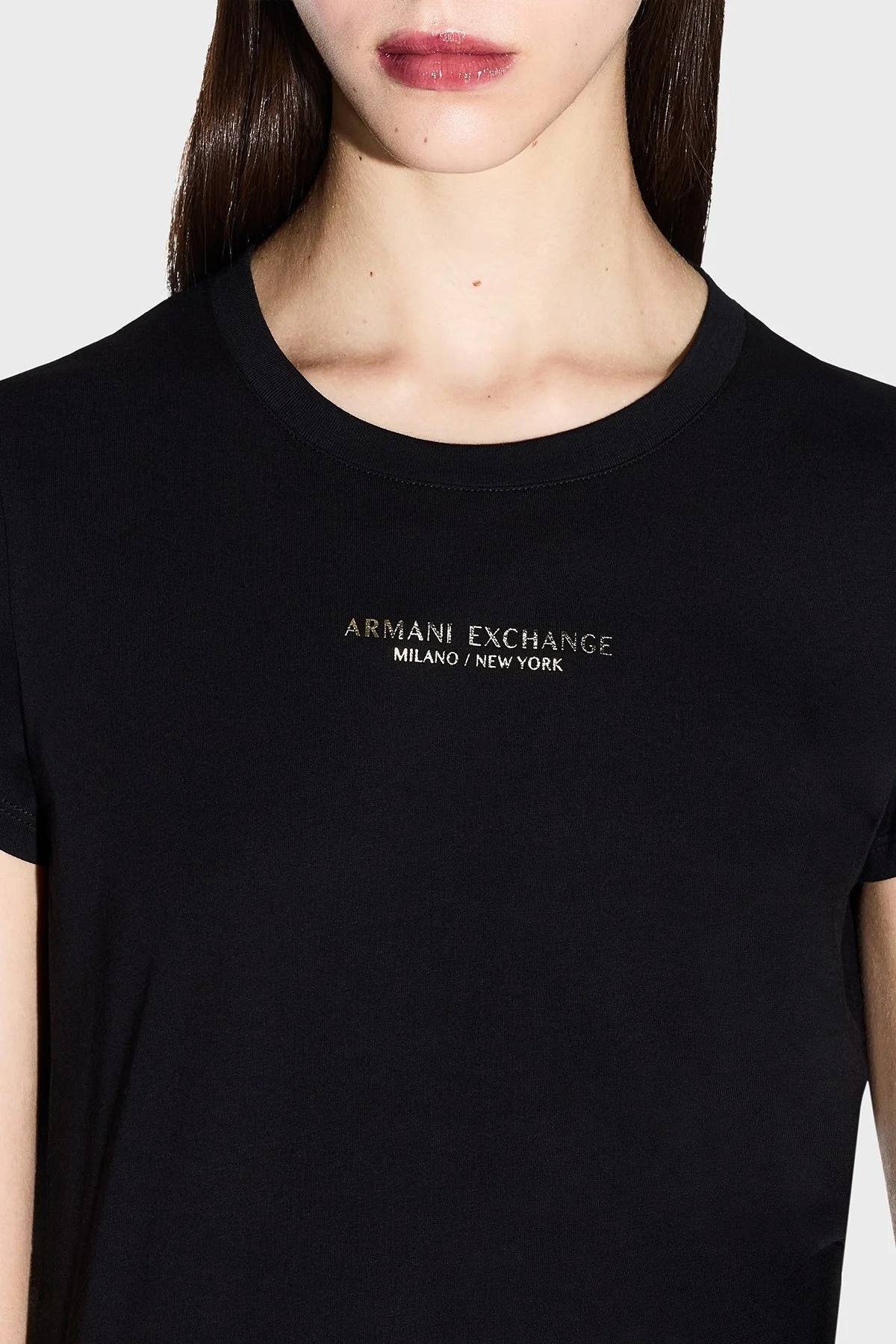 Armani Exchange Logolu % 100 Pamuk Yuvarlak Yaka Bayan T Shirt XW001455 AF10356 MC021 SİYAH-GOLD - 4