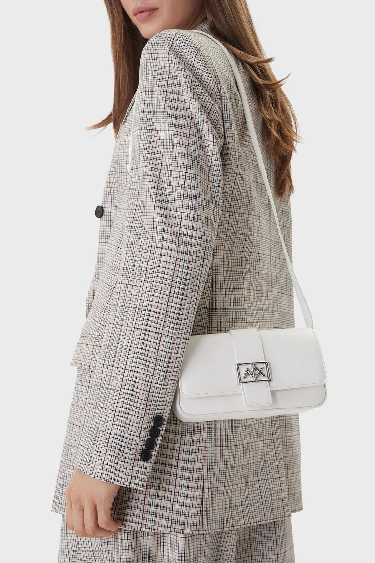 Armani Exchange Logolu Ayarlanabilir Askılı Bayan Çanta XW002567 AF12039 U0011 BEYAZ - 2