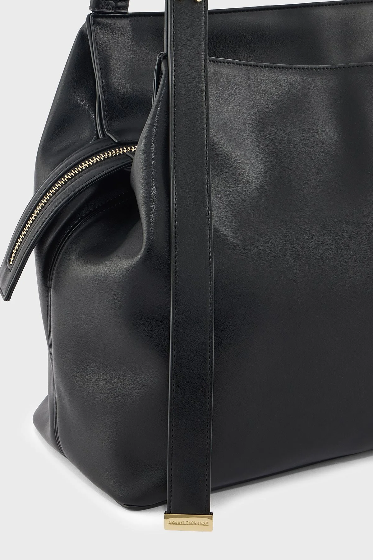 Armani Exchange Logolu Ayarlanabilir Askılı Bayan Çanta XW002603 AF19902 UC001 SİYAH - 6