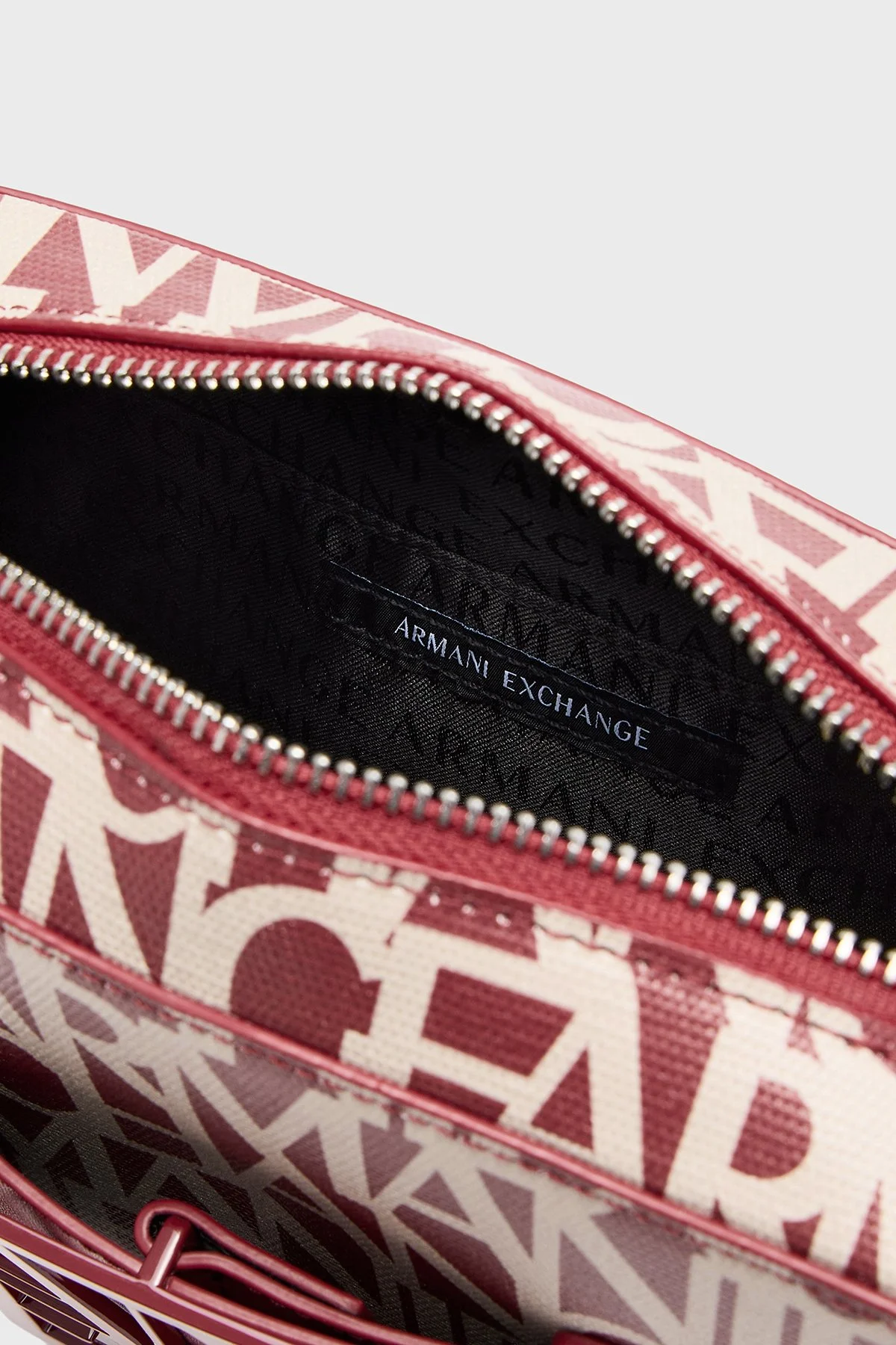 Armani Exchange Logolu Ayarlanabilir Askılı Kadın Çanta 942699 3F742 M5151 Kırmızı - 4