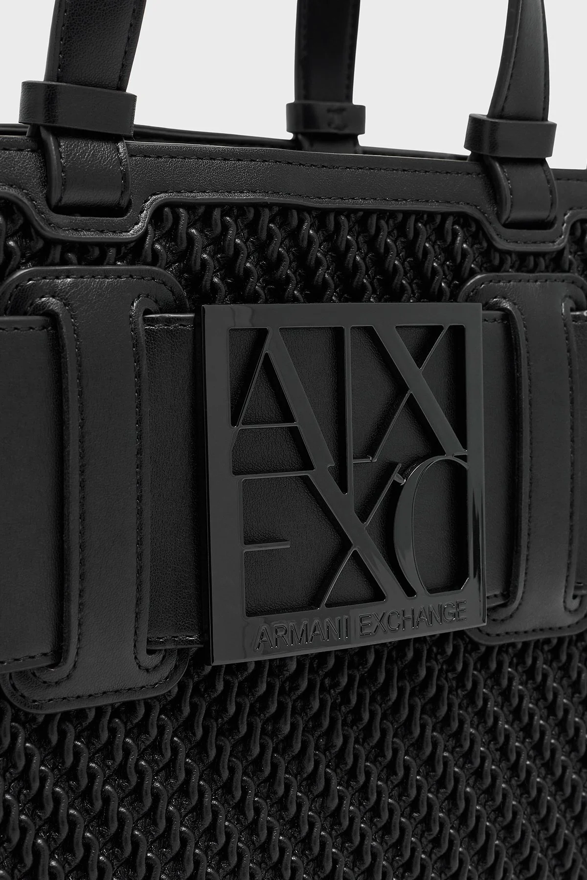 Armani Exchange Logolu Ayarlanabilir Askılı Kadın Çanta XW000392 AF26444 MC043 Siyah - 6