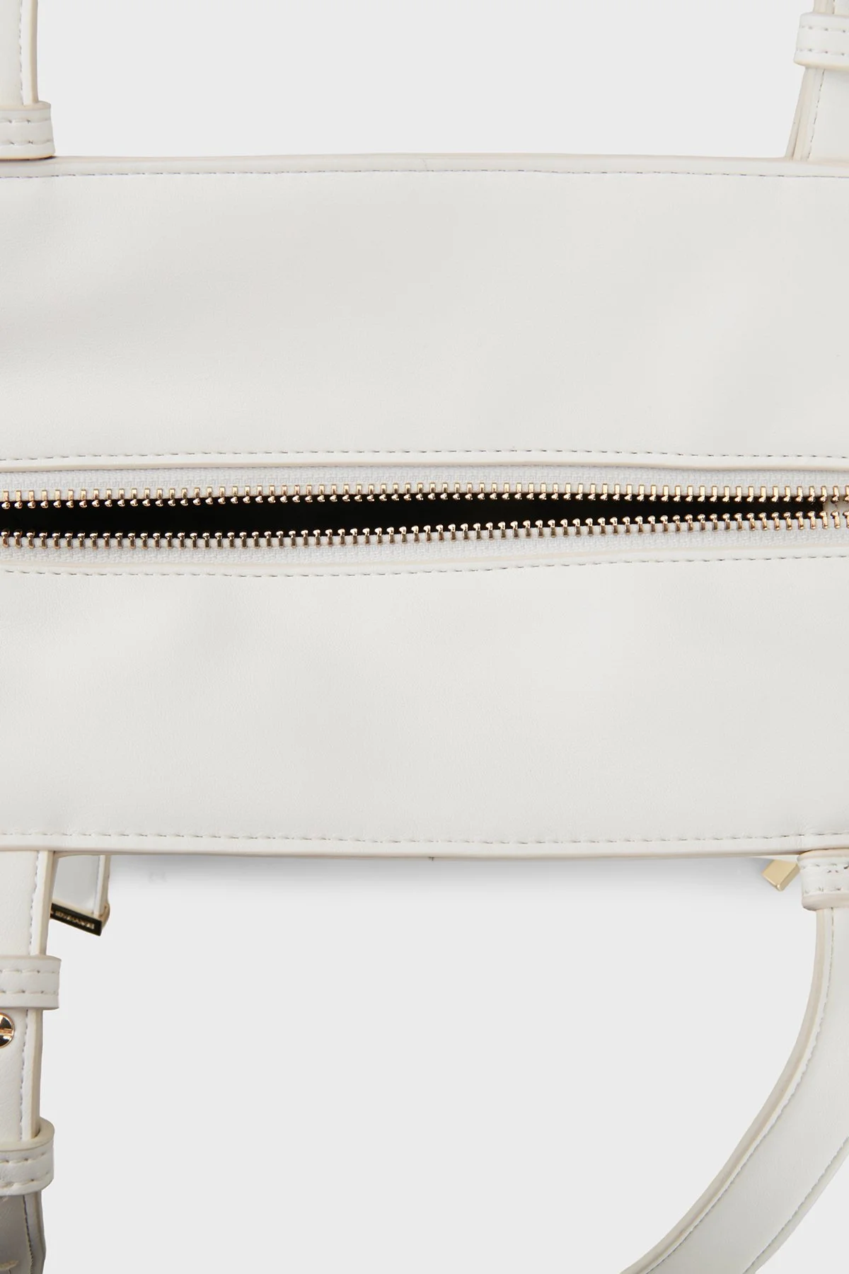 Armani Exchange Logolu Ayarlanabilir Askılı Kadın Çanta XW002604 AF19902 U0011 BEYAZ - 4