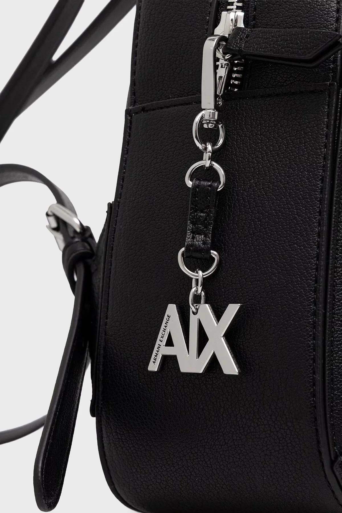 Armani Exchange Logolu Ayarlanabilir Askılı Kadın Sırt Çantası XW003148 AF26569 UC001 Siyah - 4