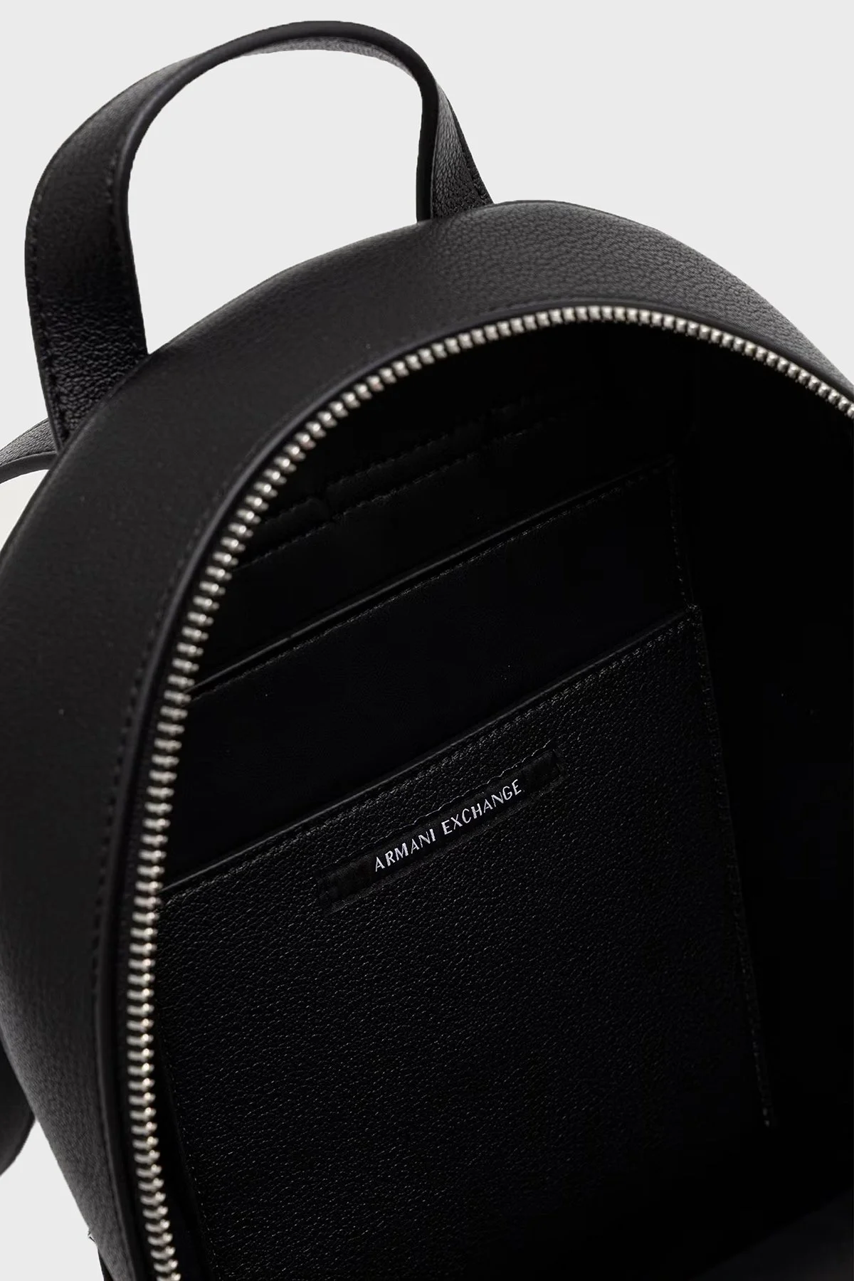 Armani Exchange Logolu Ayarlanabilir Askılı Kadın Sırt Çantası XW003148 AF26569 UC001 Siyah - 5