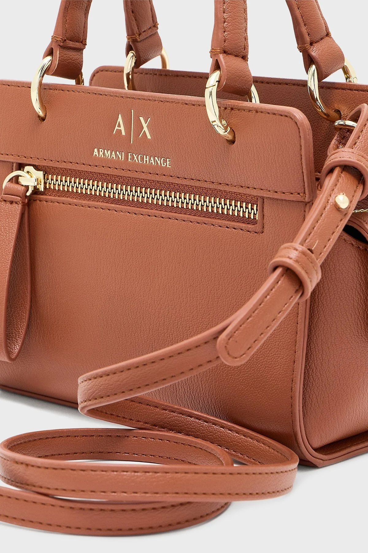 Armani Exchange Logolu Ayarlanabilir Askılı Mini Bayan Çanta XW001212 AF17117 U6048 TABA - 5