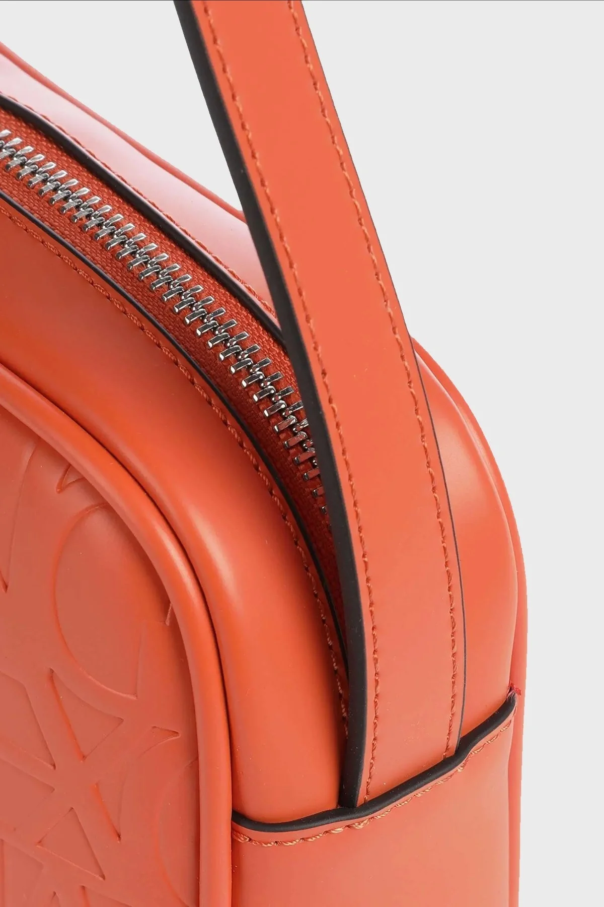 Armani Exchange Logolu Ayarlanabilir Omuz Askılı Bayan Çanta 942733 CC793 20762 TURUNCU - 3