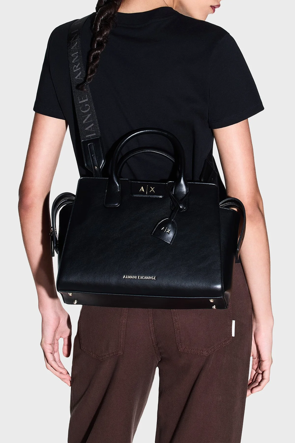 Armani Exchange Logolu Ayarlanabilir ve Çıkarılabilir Askılı Bayan Çanta XW002158 AF19892 UC001 SİYAH - 2