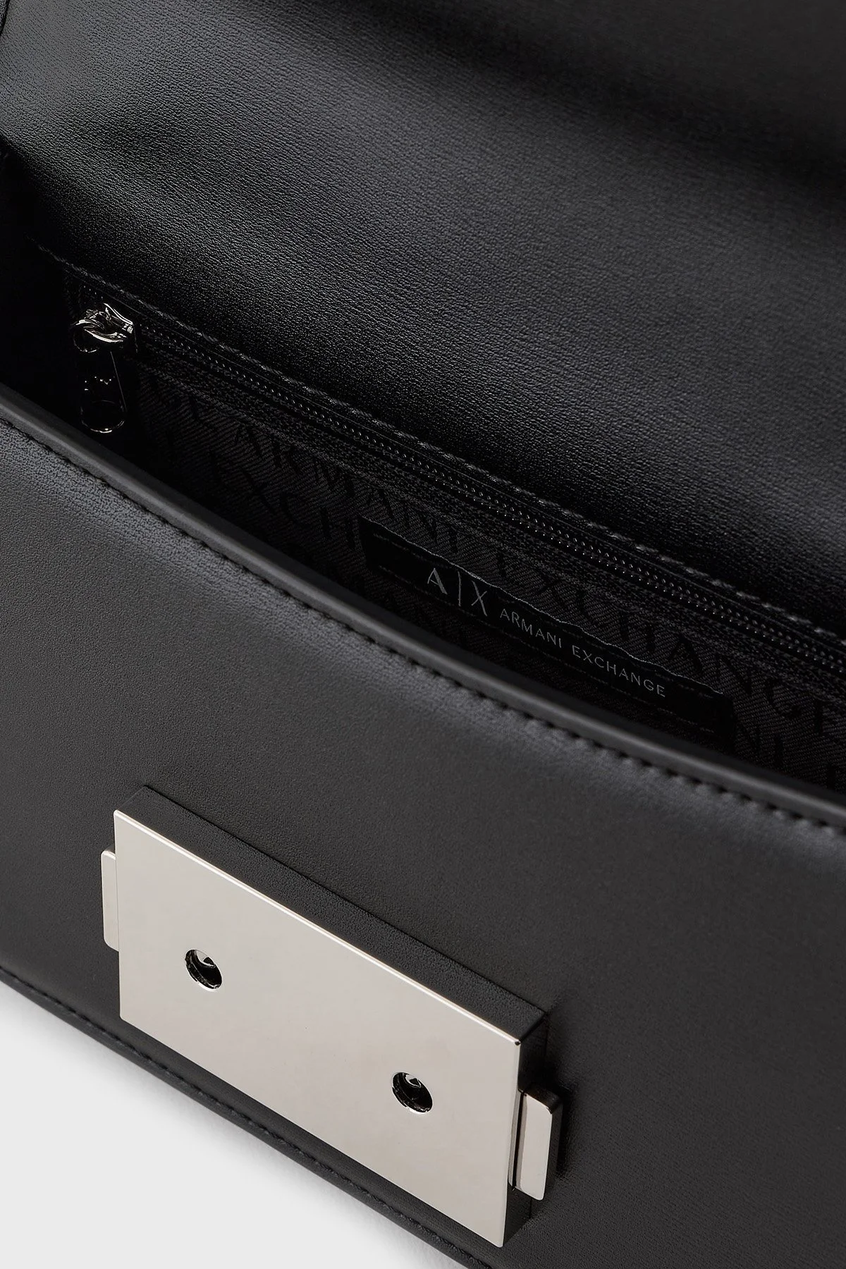 Armani Exchange Logolu Ayarlanabilir Zincir Askılı Bayan Çanta XW000071 AF12039 UC001 SİYAH - 19
