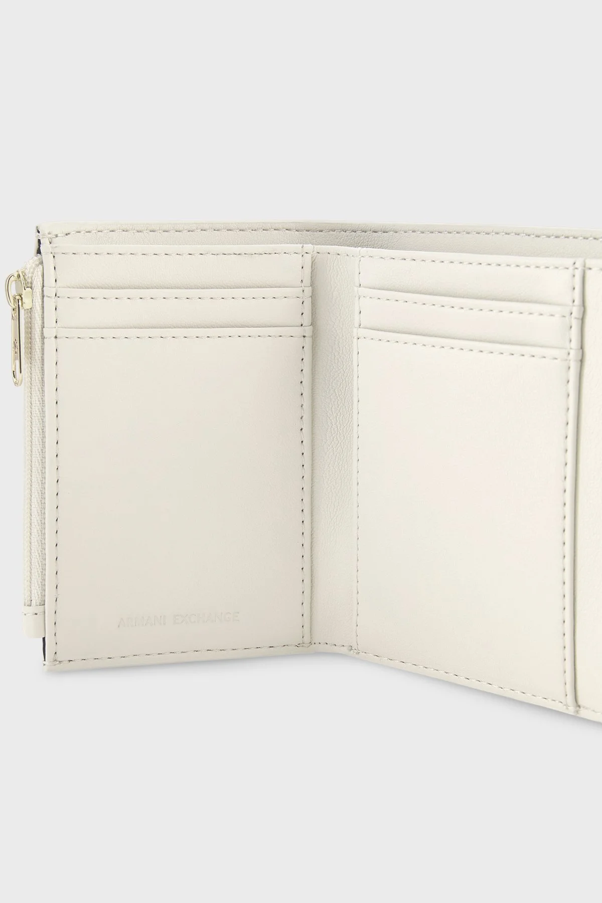 Armani Exchange Logolu Bayan Cüzdan XW001595 AF19892 U1003 BEYAZ - 4