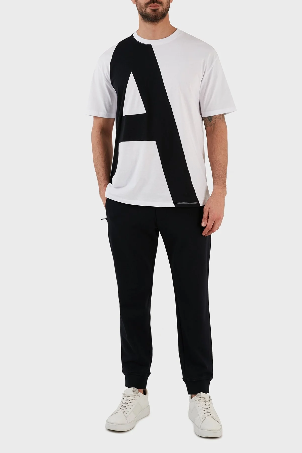 Armani Exchange Logolu Bisiklet Yaka % 100 Pamuk Regular Fit Erkek T Shirt 3RZTLD ZJH4Z 7144 BEYAZ - 1