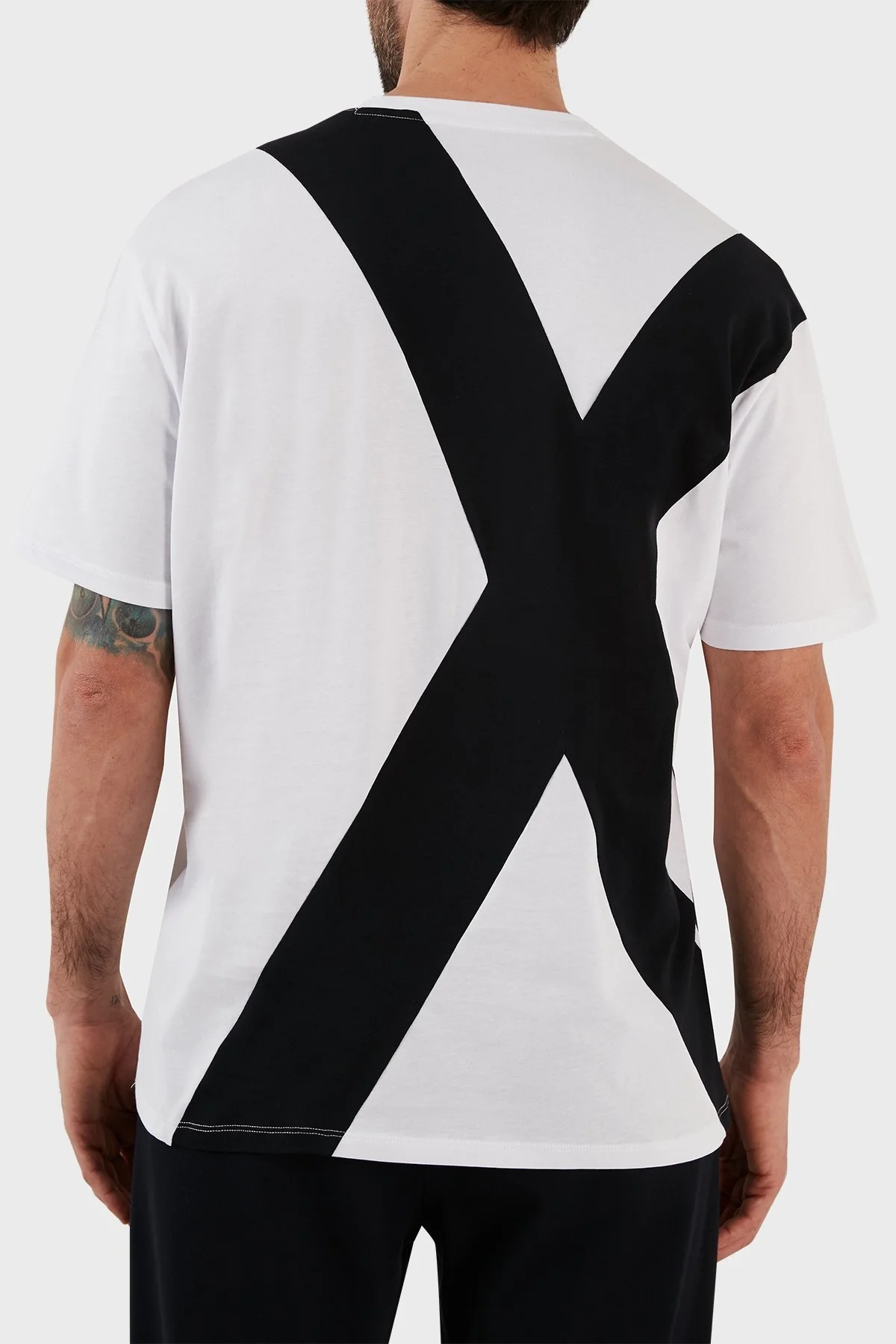 Armani Exchange Logolu Bisiklet Yaka % 100 Pamuk Regular Fit Erkek T Shirt 3RZTLD ZJH4Z 7144 BEYAZ - 5