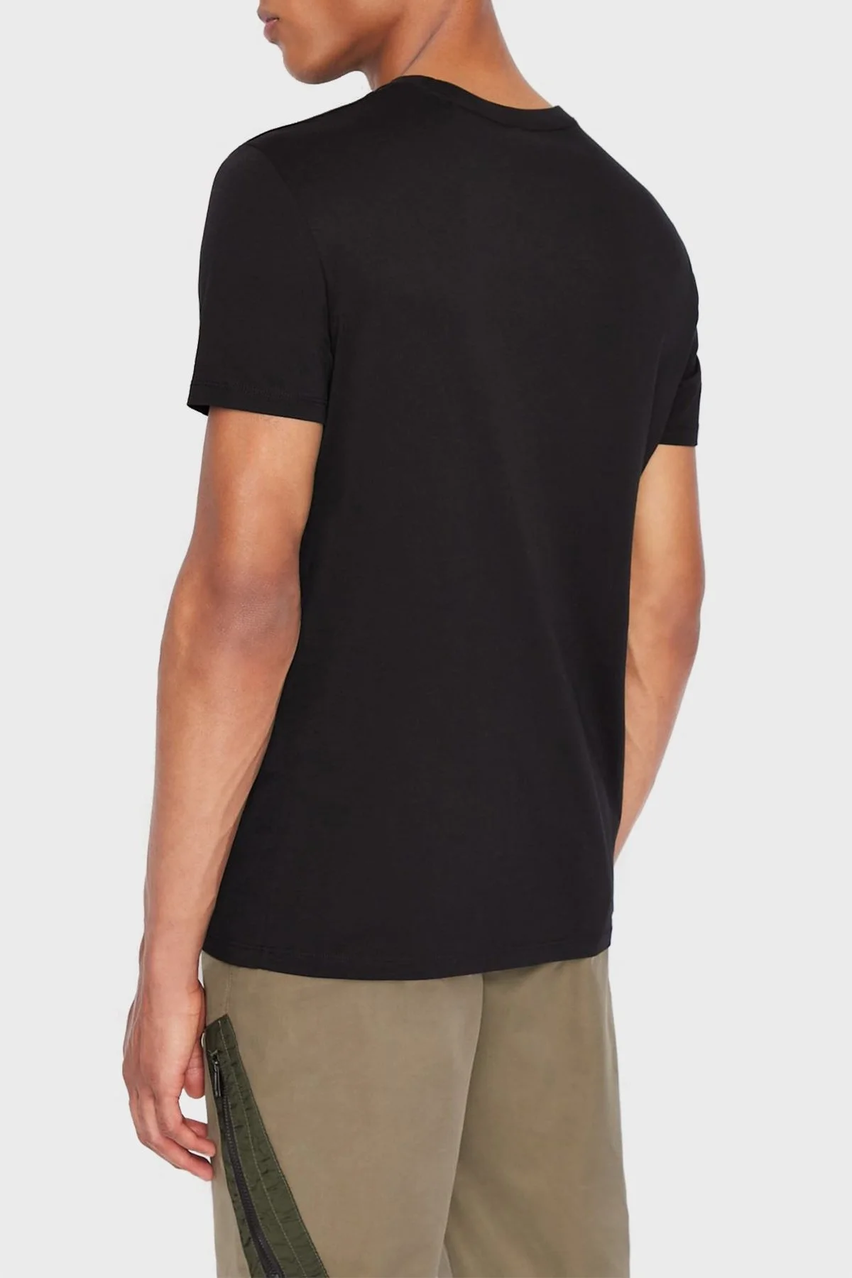 Armani Exchange Logolu Bisiklet Yaka Pamuklu Regular Fit Erkek T Shirt 6LZTAA ZJA5Z 1200 SİYAH - 2