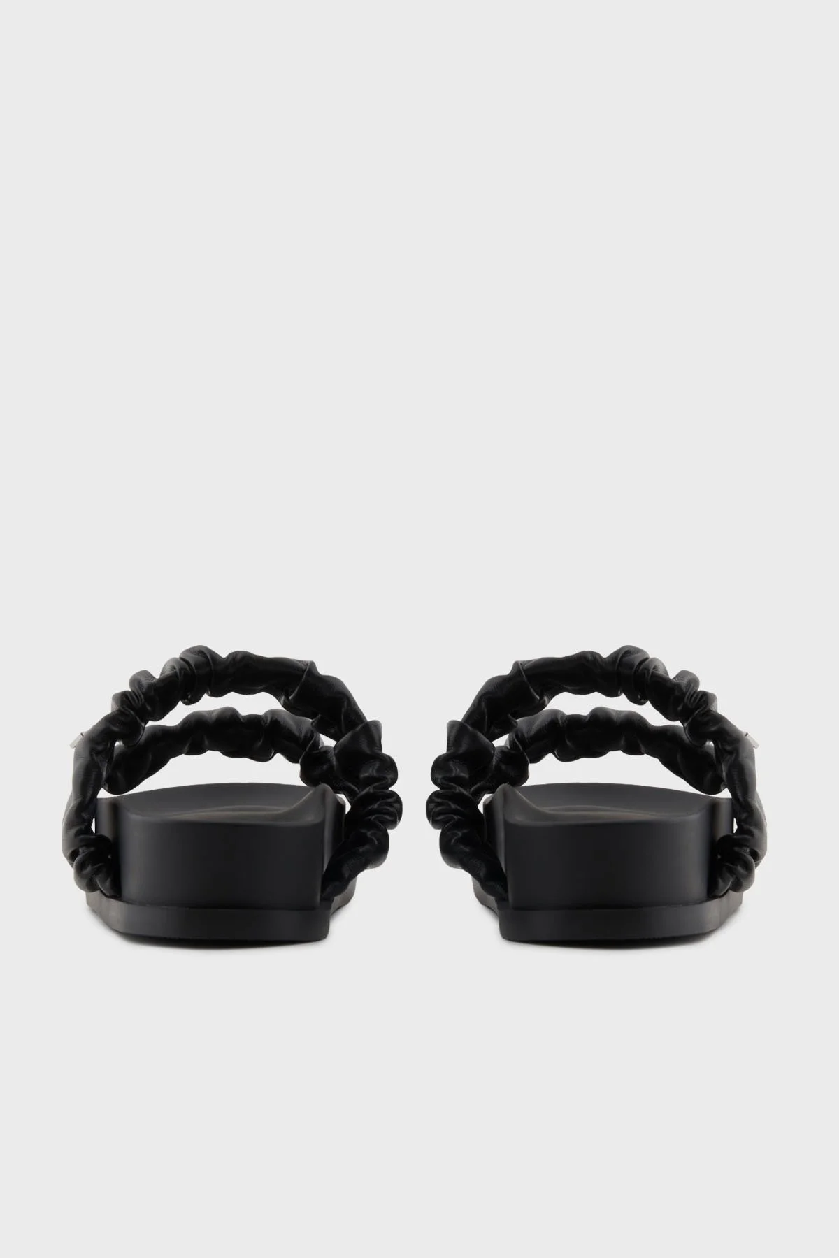 Armani Exchange Logolu Çift Bantlı Büzgü Detaylı Bayan Terlik XDP062 XV926 00002 SİYAH - 11