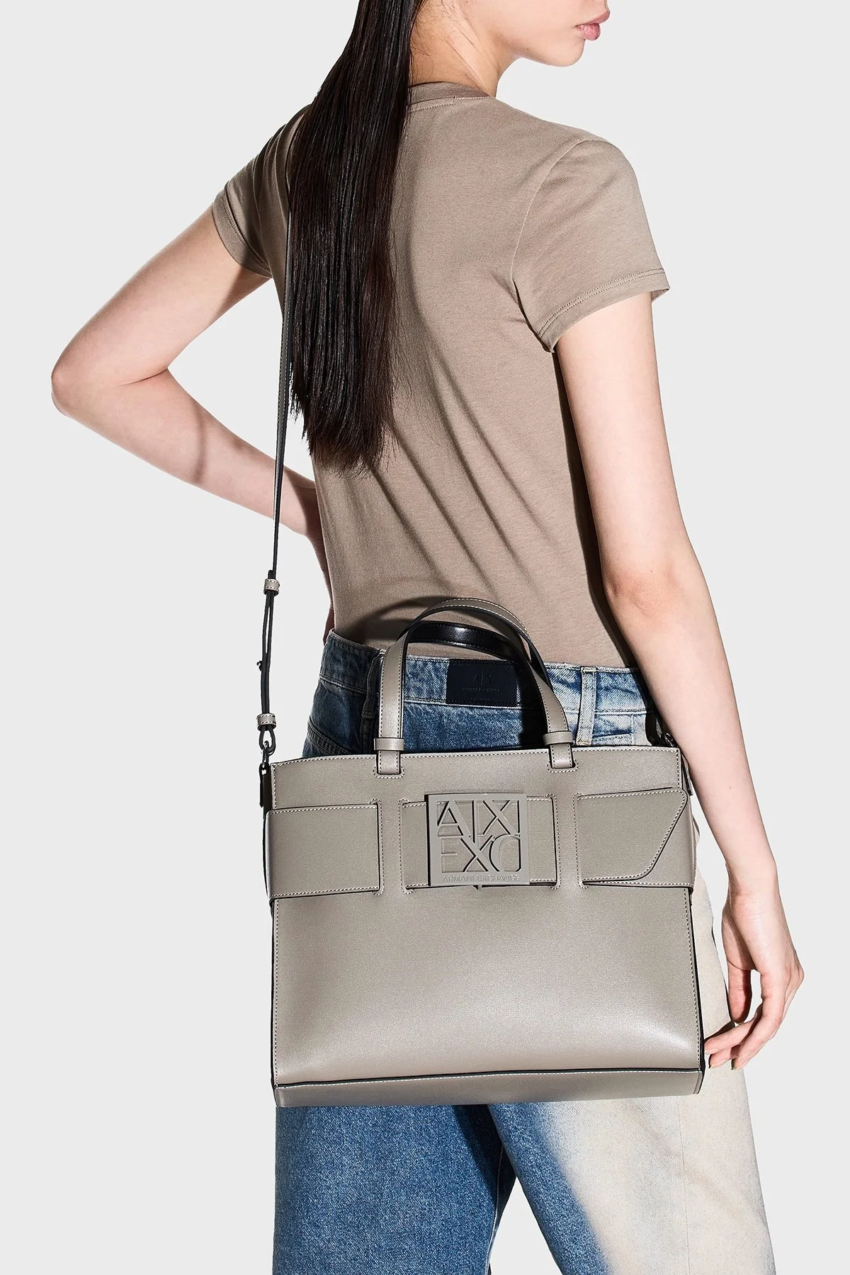 Armani Exchange Logolu Çıkarılabilir Askılı Bayan Çanta 942689 0A874 U6242 BEJ - 2